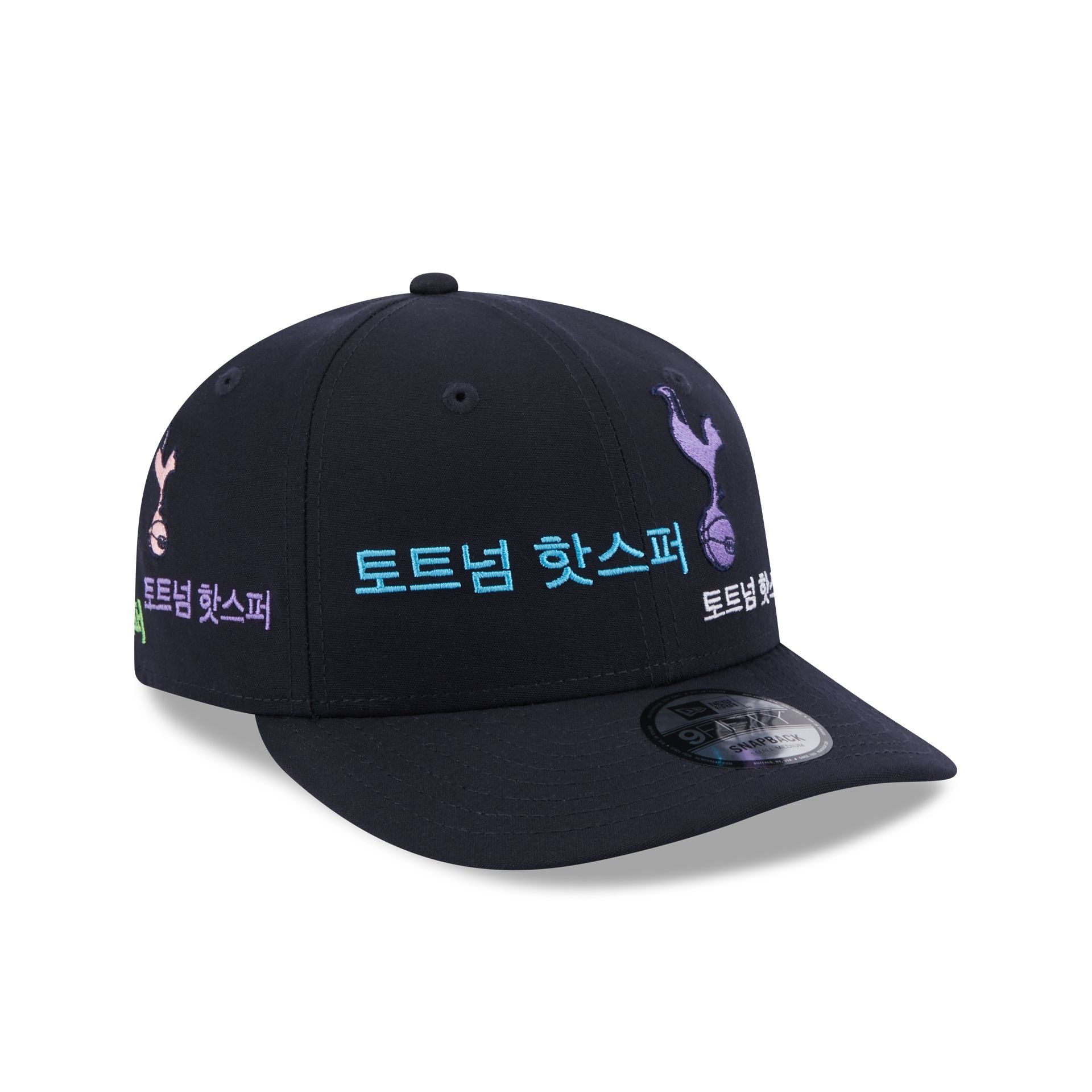 This is a Tottenham Hotspur FC Korea Navy 9FIFTY Snapback Cap 1