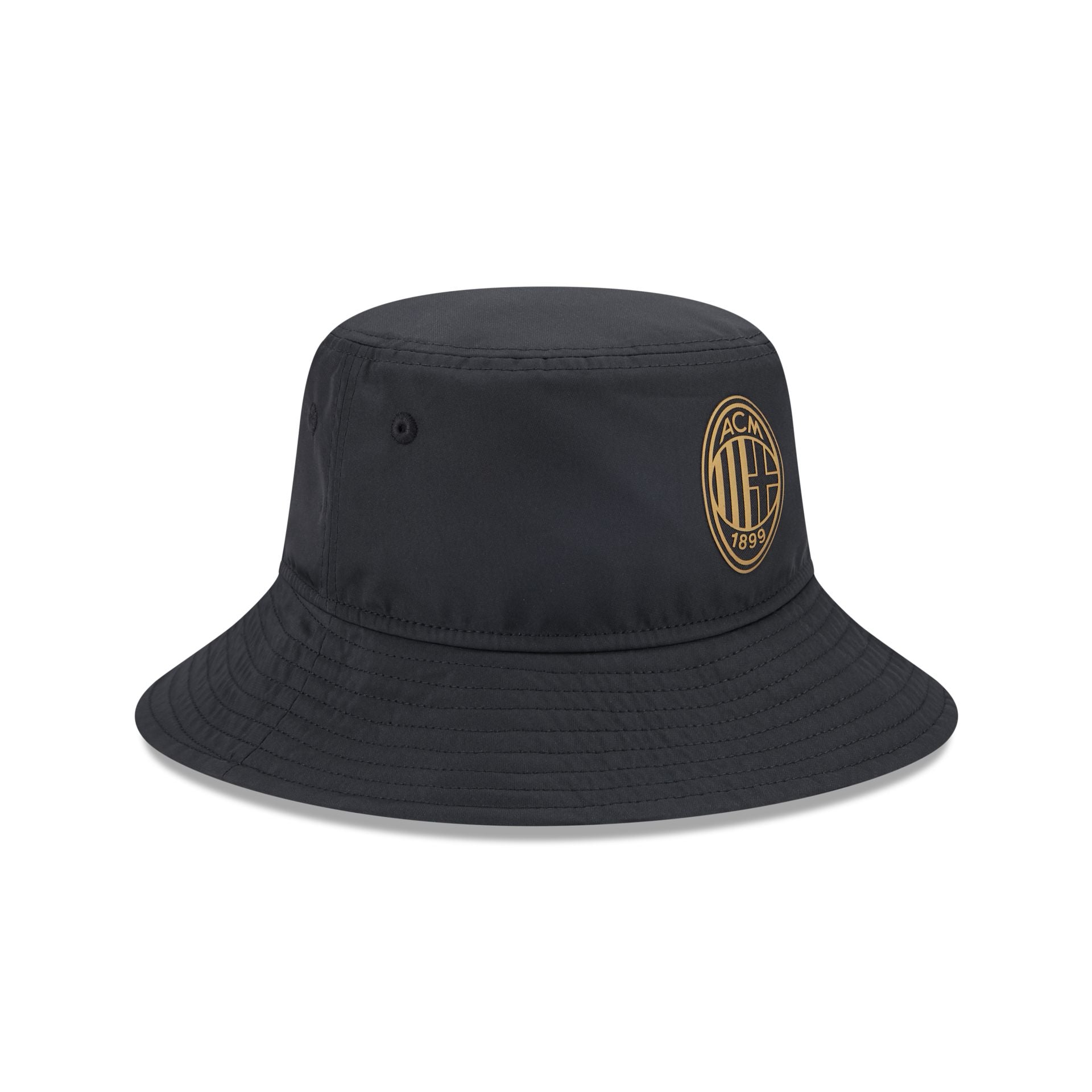 This is a AC Milan Black Bucket Hat 2