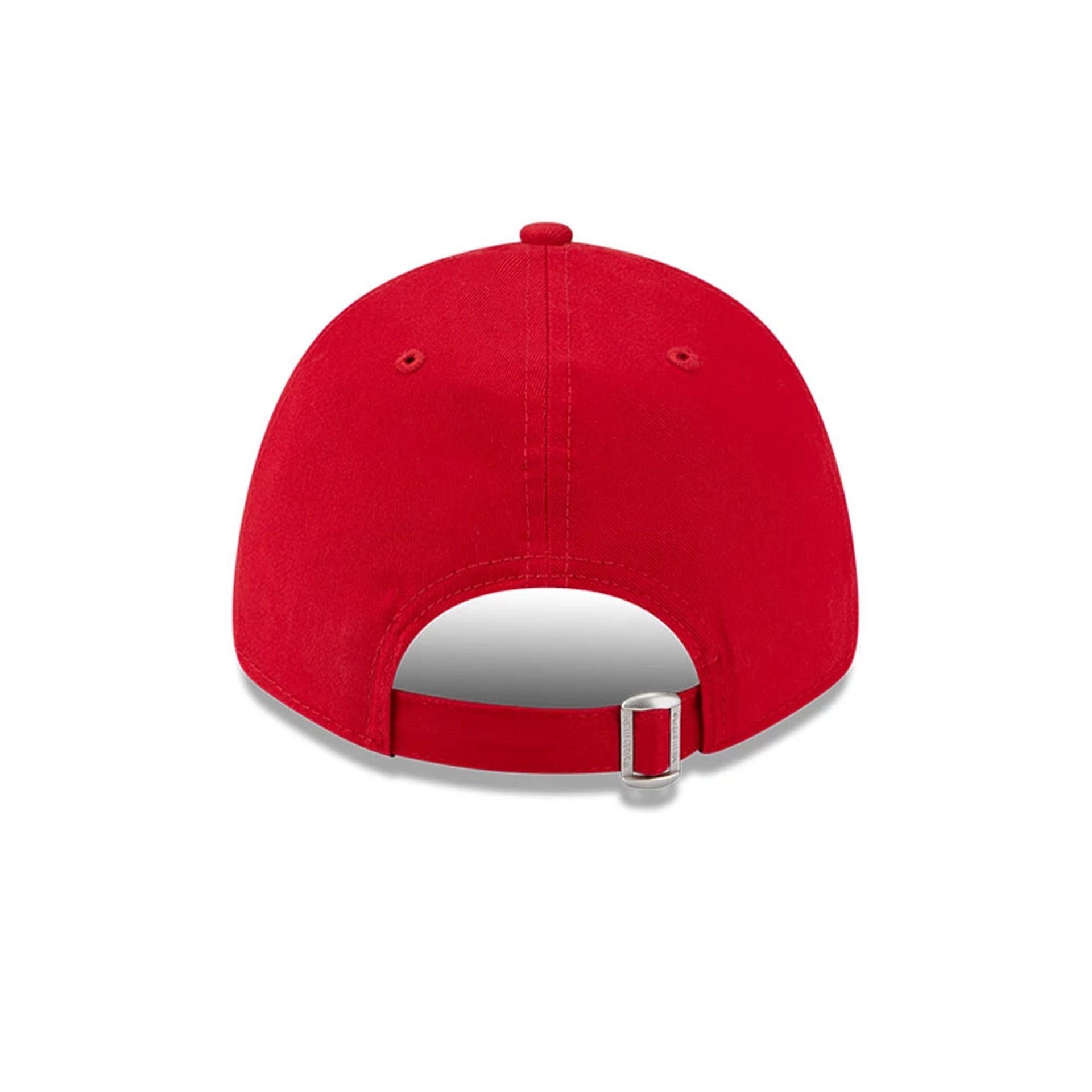 This is a AC Milan Red 9FORTY Adjustable Cap 4