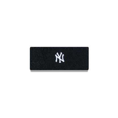 This is a New York Yankees Teddy Womens Black Headband 1