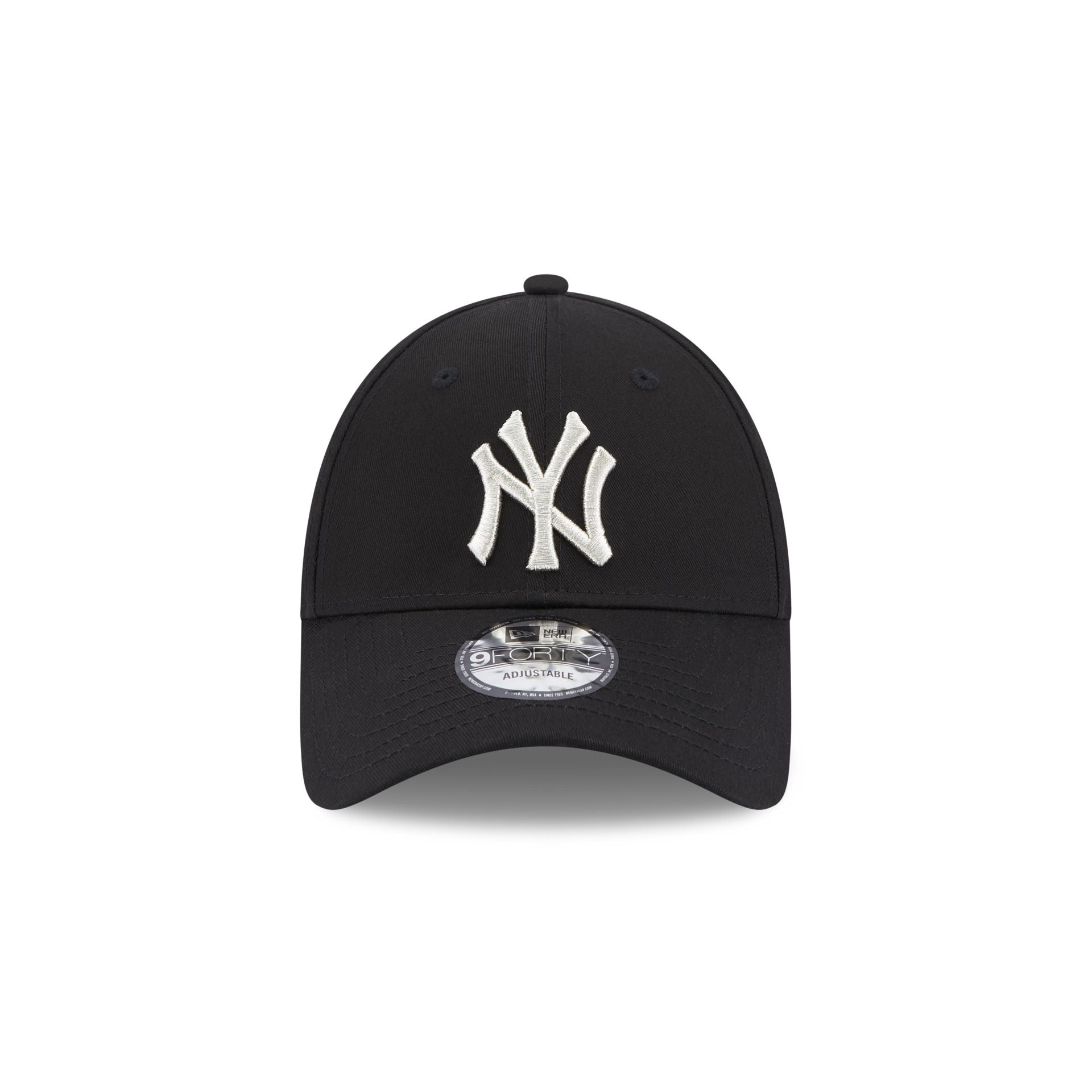 This is a New York Yankees Metallic Logo Womens Black 9FORTY Adjustable Cap 2