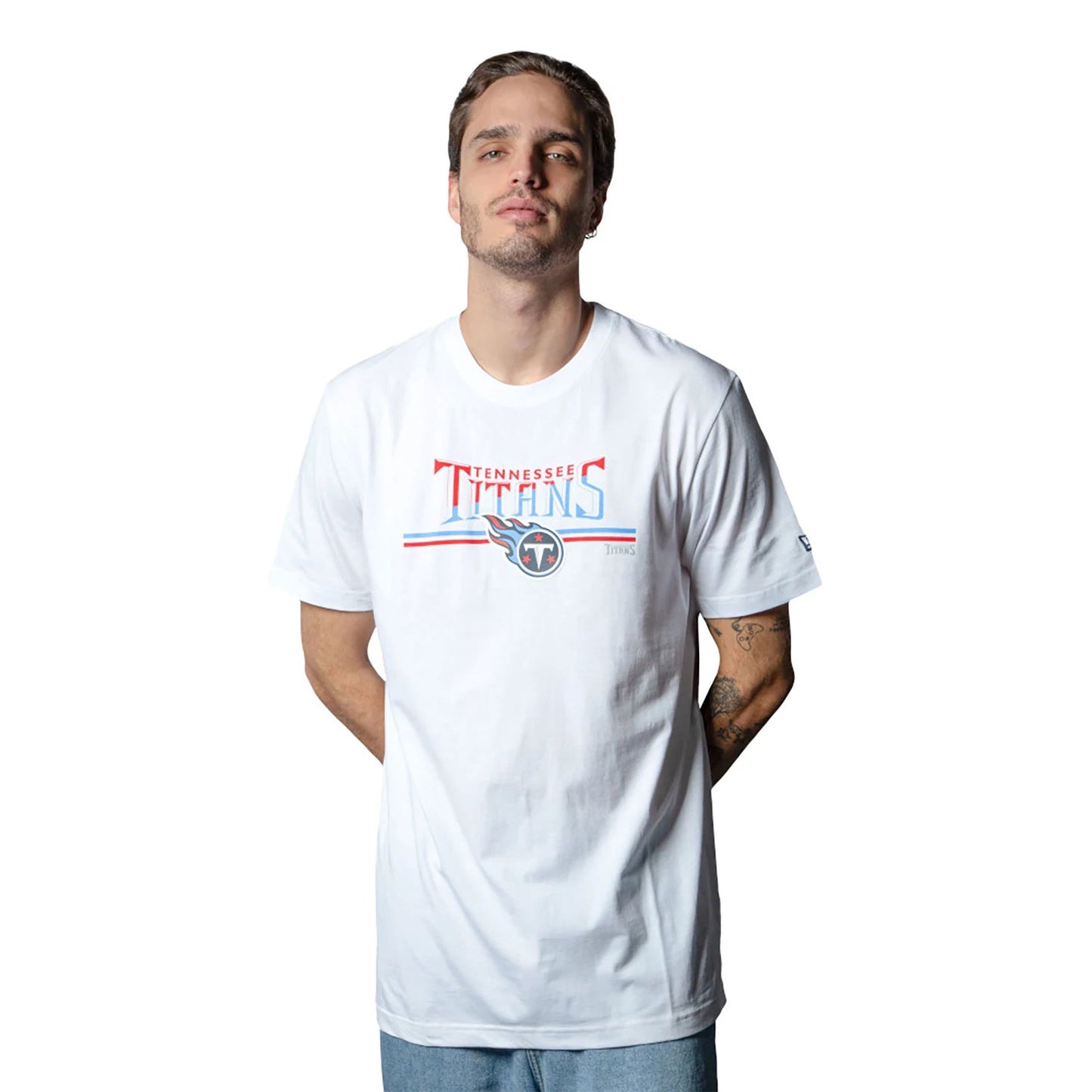 The Male model is wearing Tennessee Titans NFL Sideline 2023 White T-Shirt 1