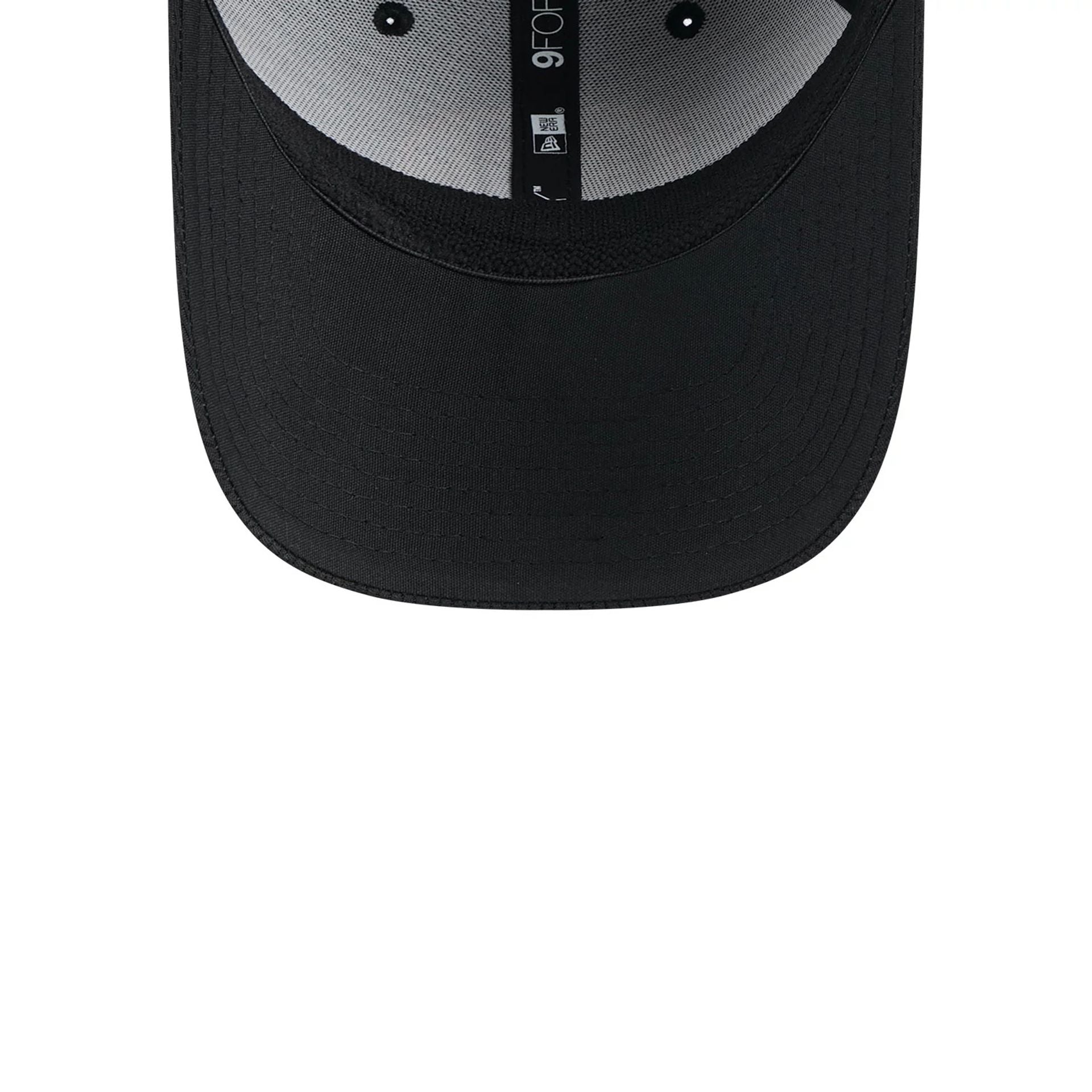 This is a Inter Miami CF Black 9FORTY Adjustable Cap 4