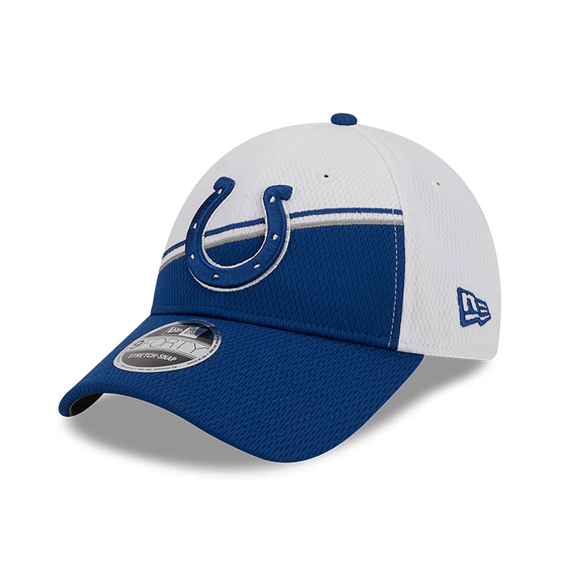 This is a Indianapolis Colts NFL Sideline 2023 White 9FORTY Stretch Snap Cap 1