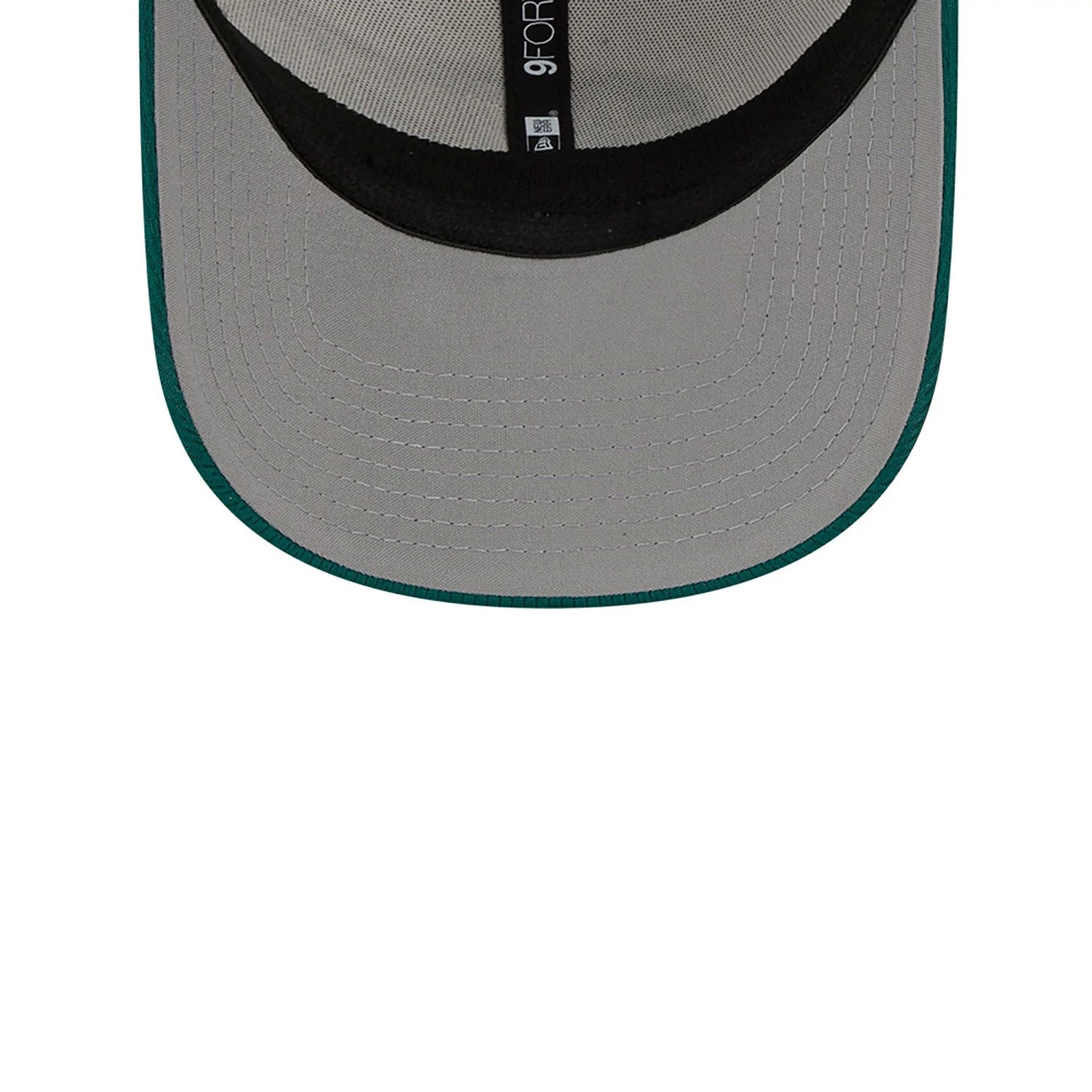 This is a New York Jets NFL Sideline 2023 White 9FORTY Stretch Snap Cap 2