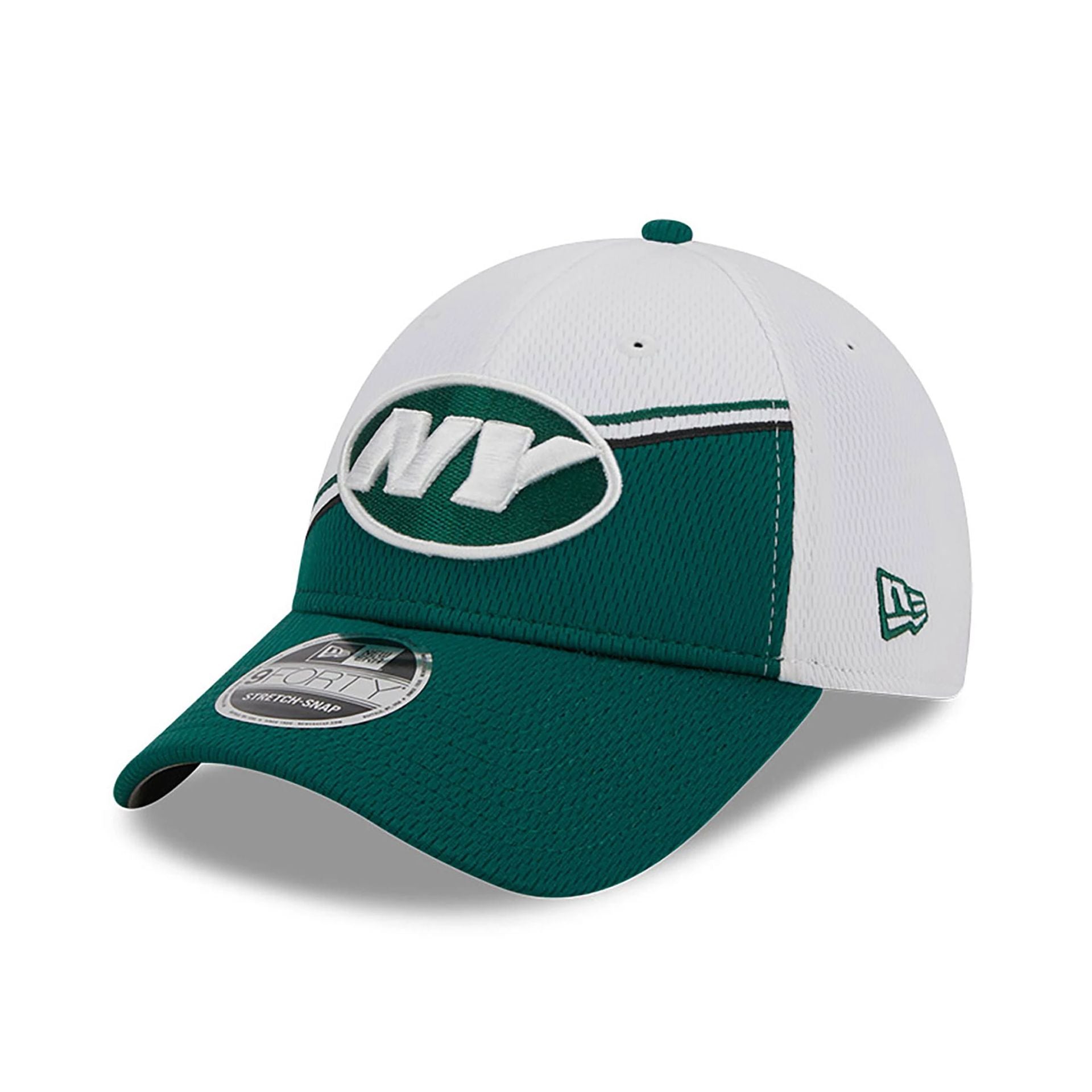 This is a New York Jets NFL Sideline 2023 White 9FORTY Stretch Snap Cap 1