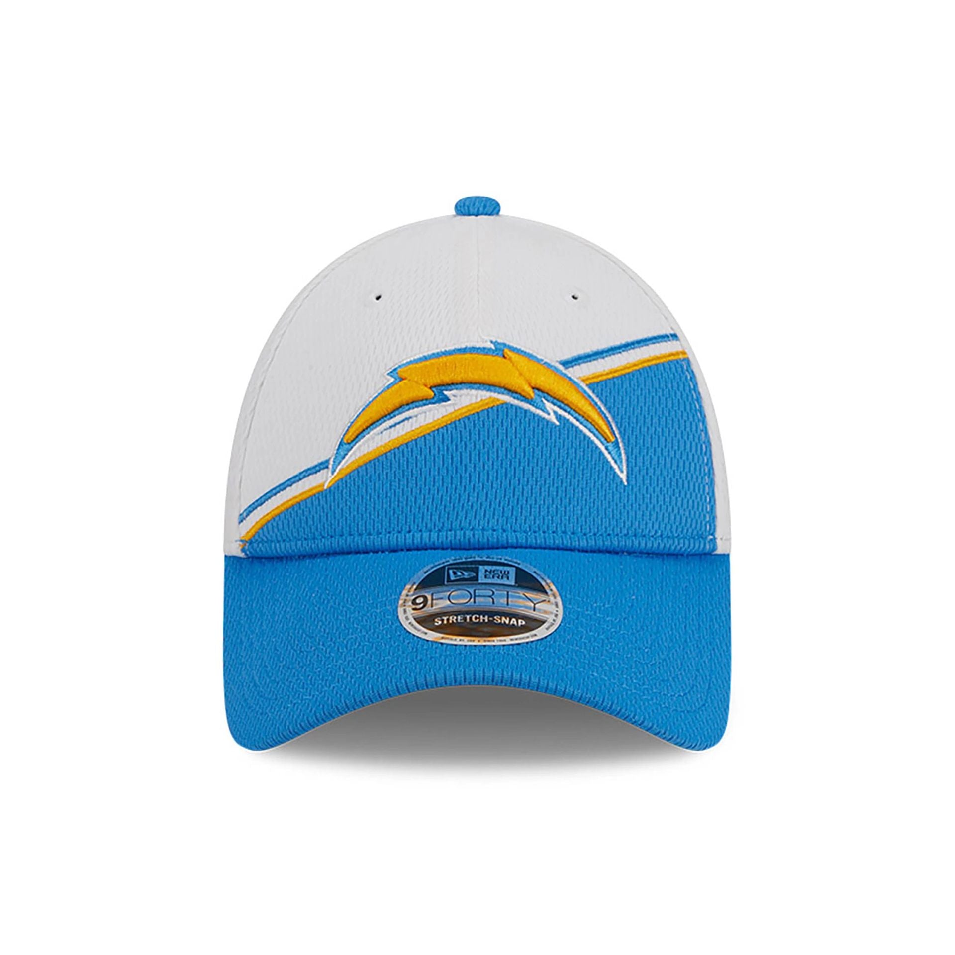 This is a LA Chargers NFL Sideline 2023 White 9FORTY Stretch Snap Cap 3