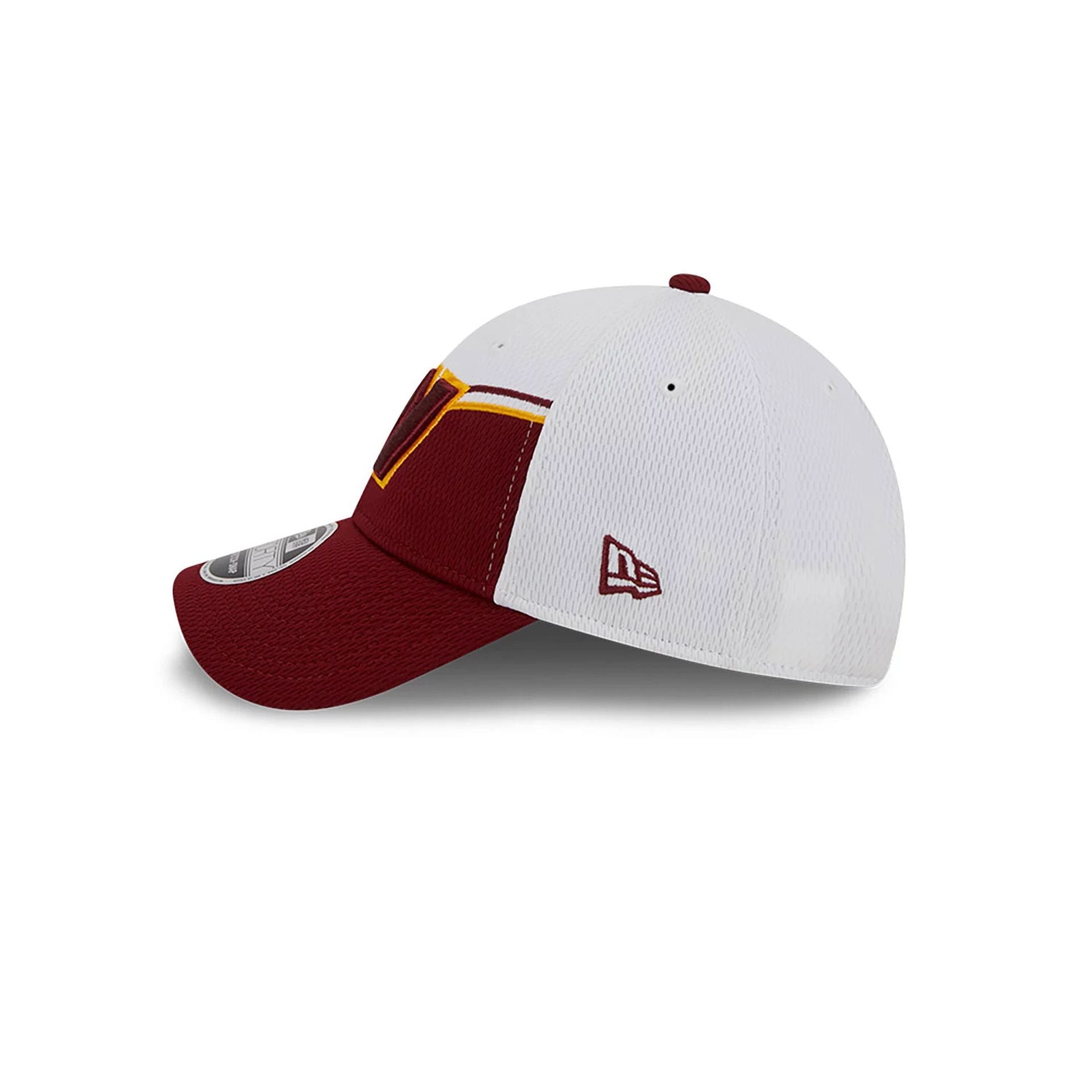 This is a Washington Commanders NFL Sideline 2023 White 9FORTY Stretch Snap Cap 5