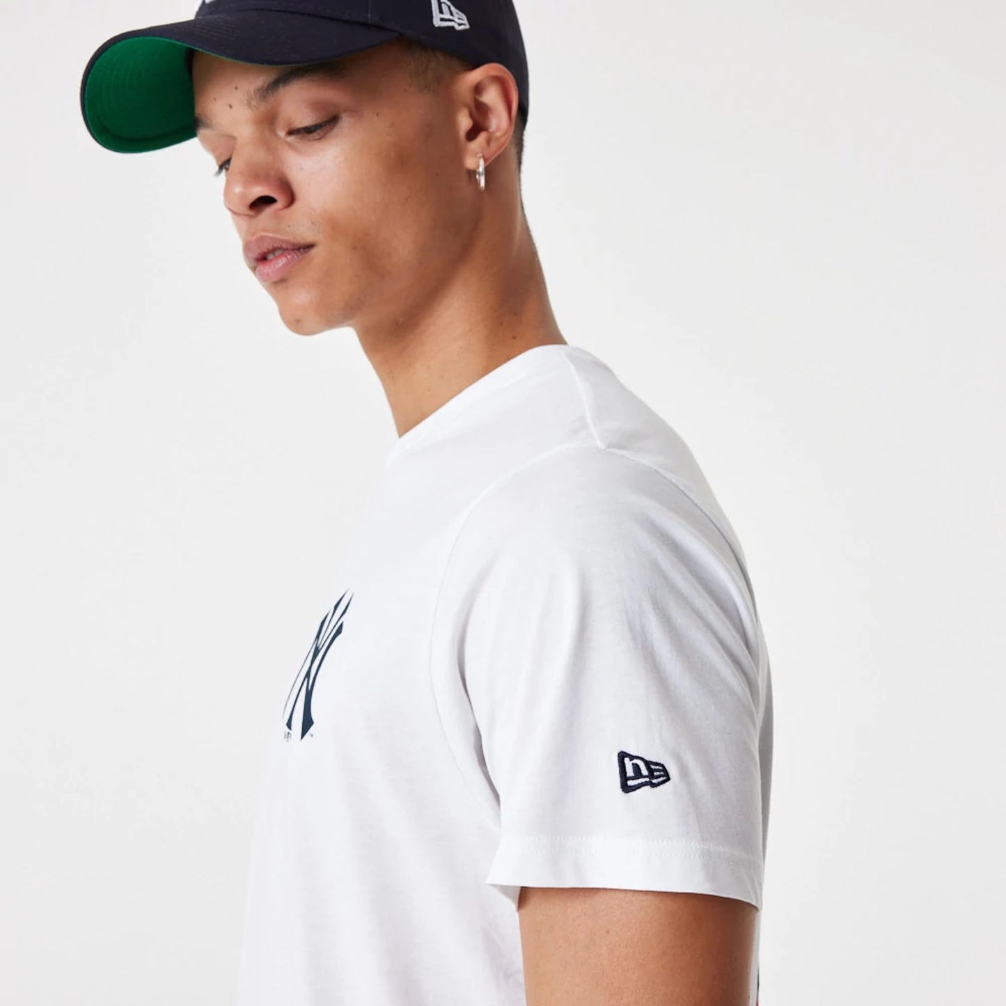 The Male model is wearing New York Yankees MLB City Graphic White T-Shirt 3