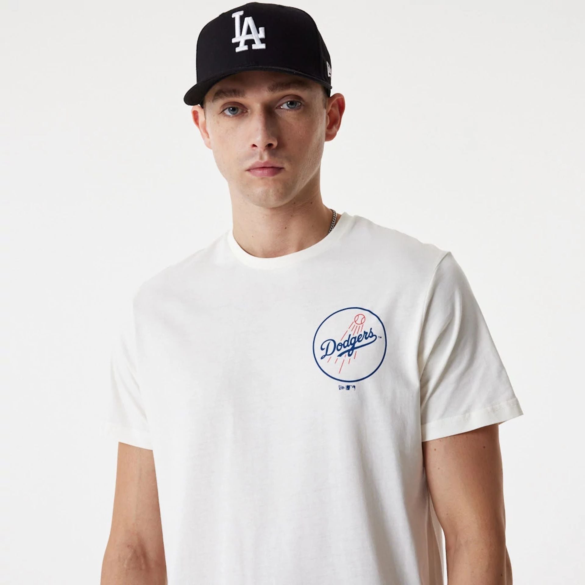 The Male model is wearing LA Dodgers MLB Team Graphic White T-Shirt 4