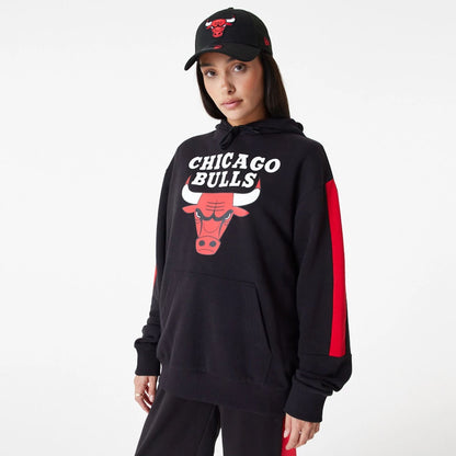 The Male model is wearing Chicago Bulls NBA Colour Block Black Pullover Hoodie 3