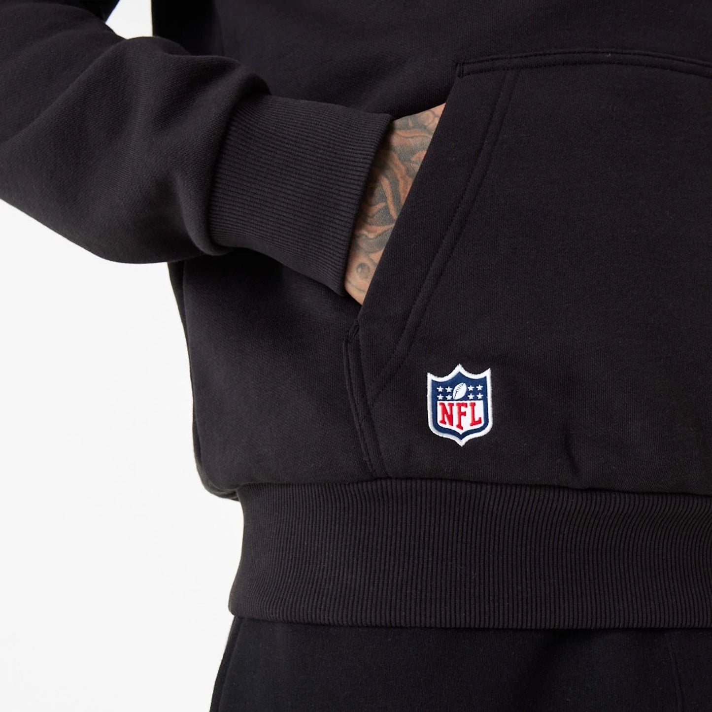 The Male model is wearing Las Vegas Raiders NFL Team Logo Black Pullover Hoodie 2