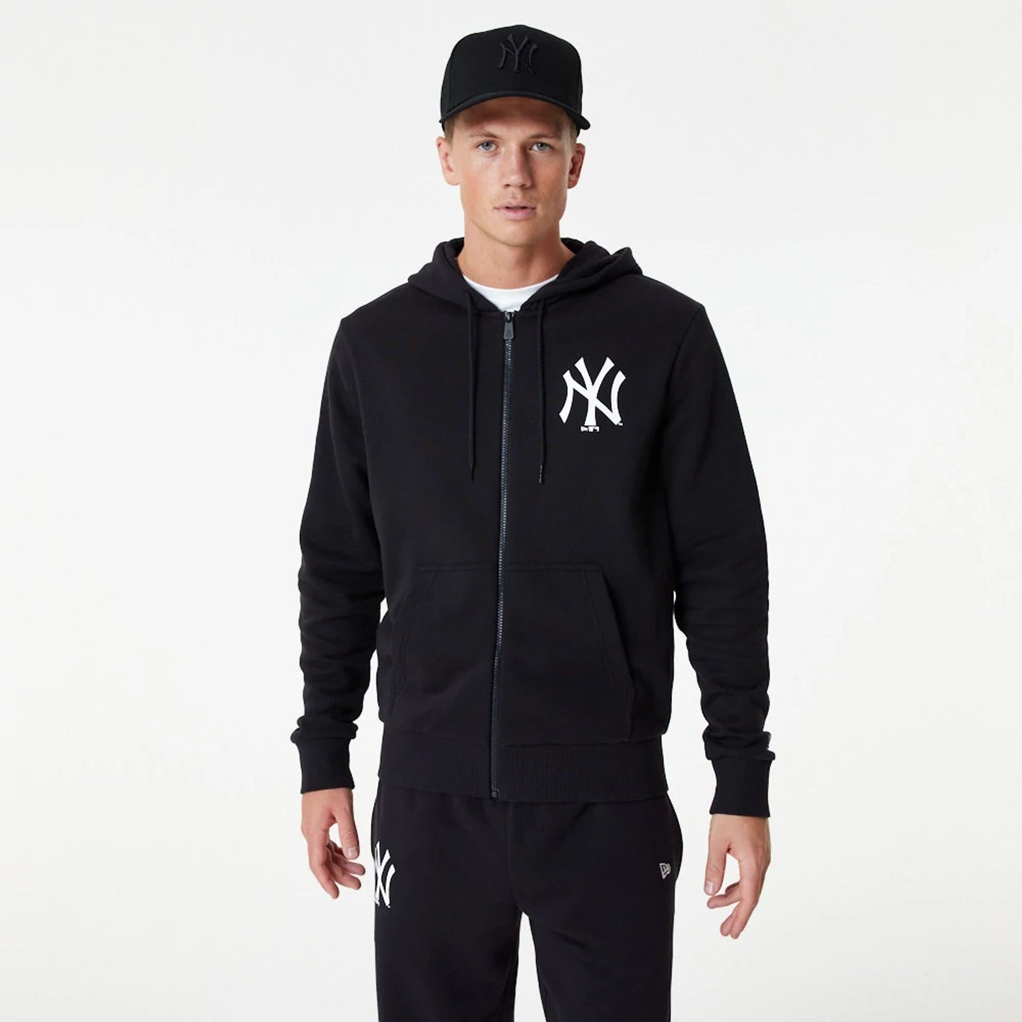 The Male model is wearing New York Yankees MLB Essential Black Full Zip Hoodie 4