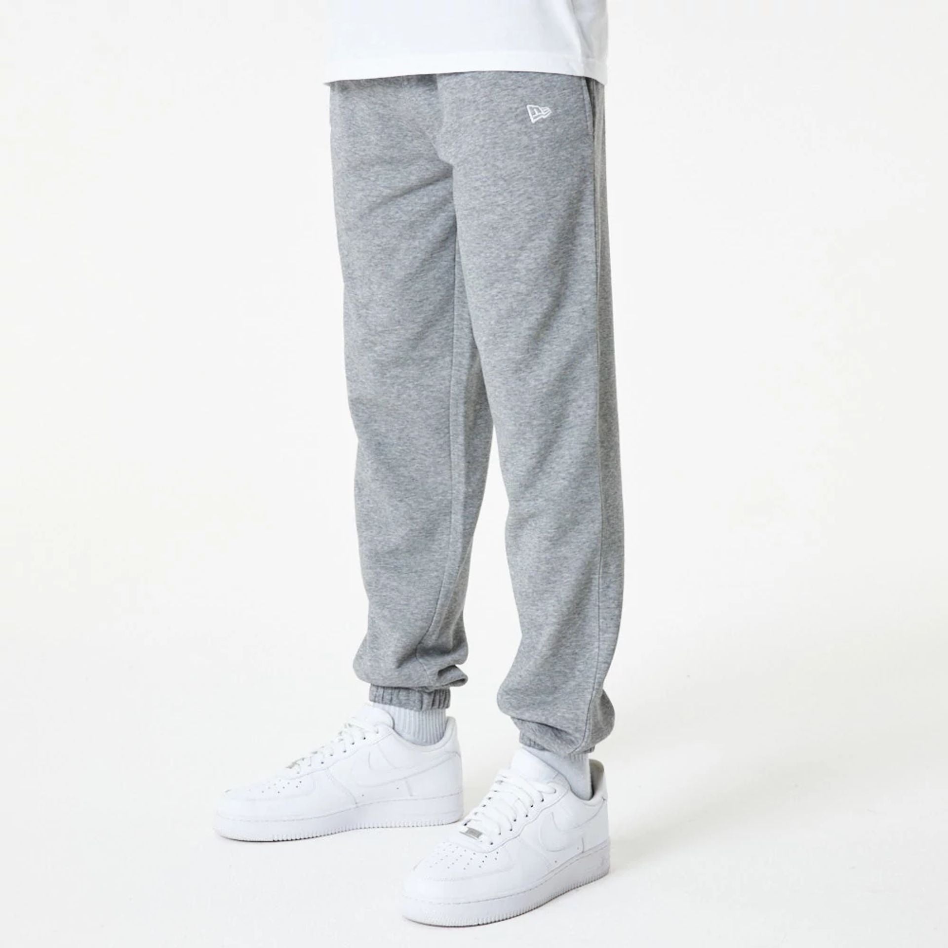 The Male model is wearing New York Yankees MLB Essential Grey Joggers 2