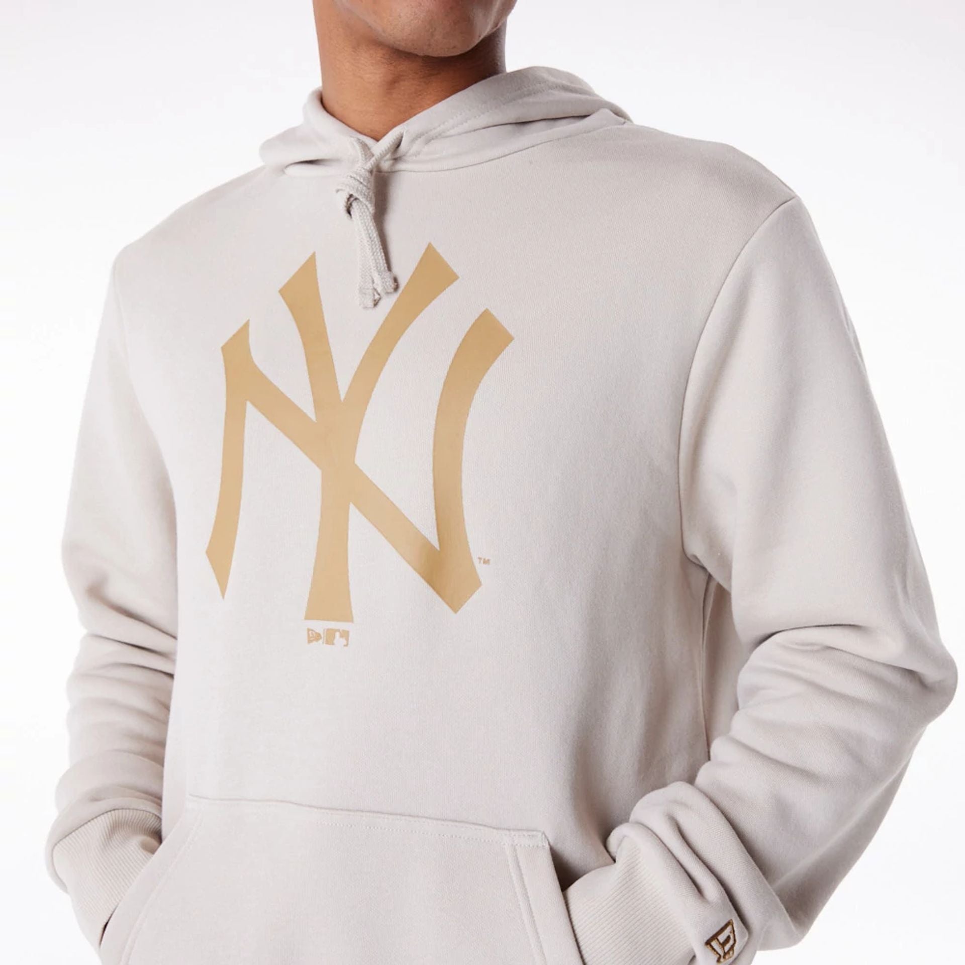 The Male model is wearing New York Yankees MLB Regular Light Beige Pullover Hoodie 5