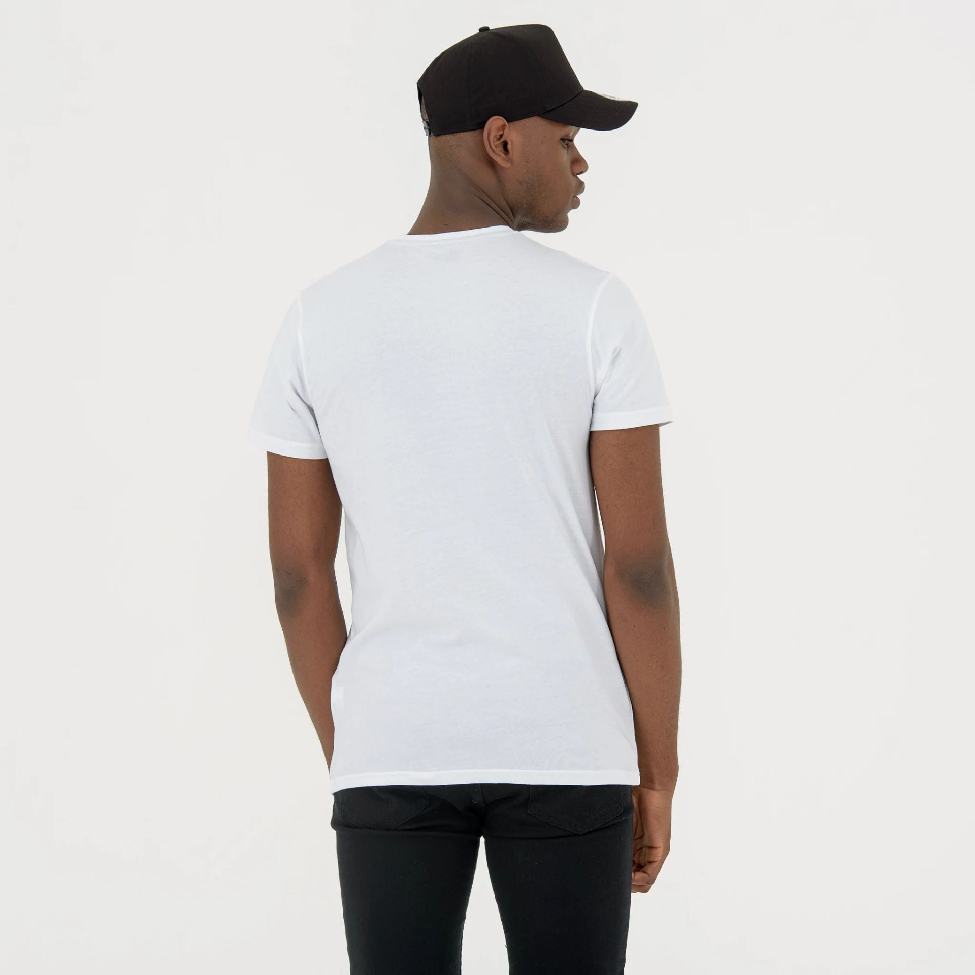 The Male model is wearing Brooklyn Nets NBA Regular White T-Shirt 2