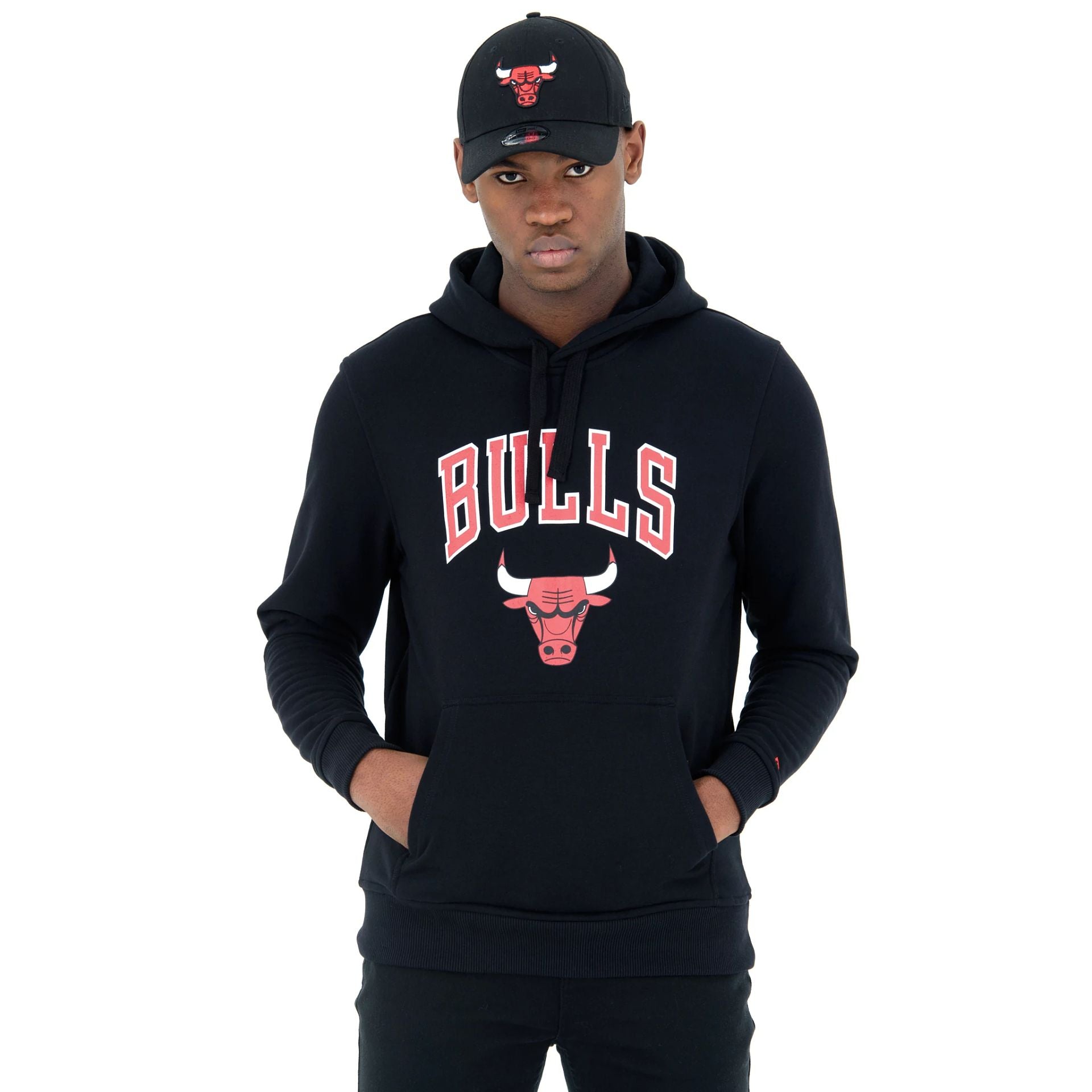 The Male model is wearing Chicago Bulls NBA Regular Black Pullover Hoodie 1