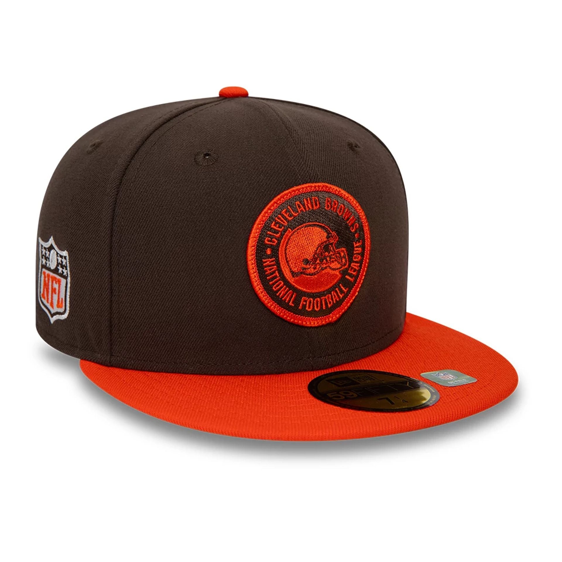 This is a Cleveland Browns NFL Sideline 2023 Dark Brown 59FIFTY Fitted Cap 1