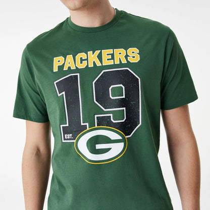 The Male model is wearing Green Bay Packers NFL Wordmark Green T-Shirt 2