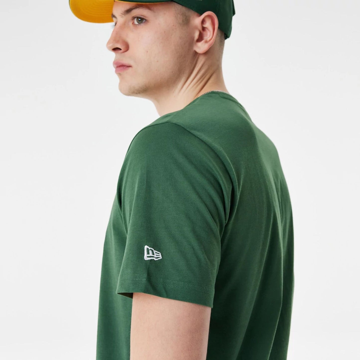 The Male model is wearing Green Bay Packers NFL Wordmark Green T-Shirt 4