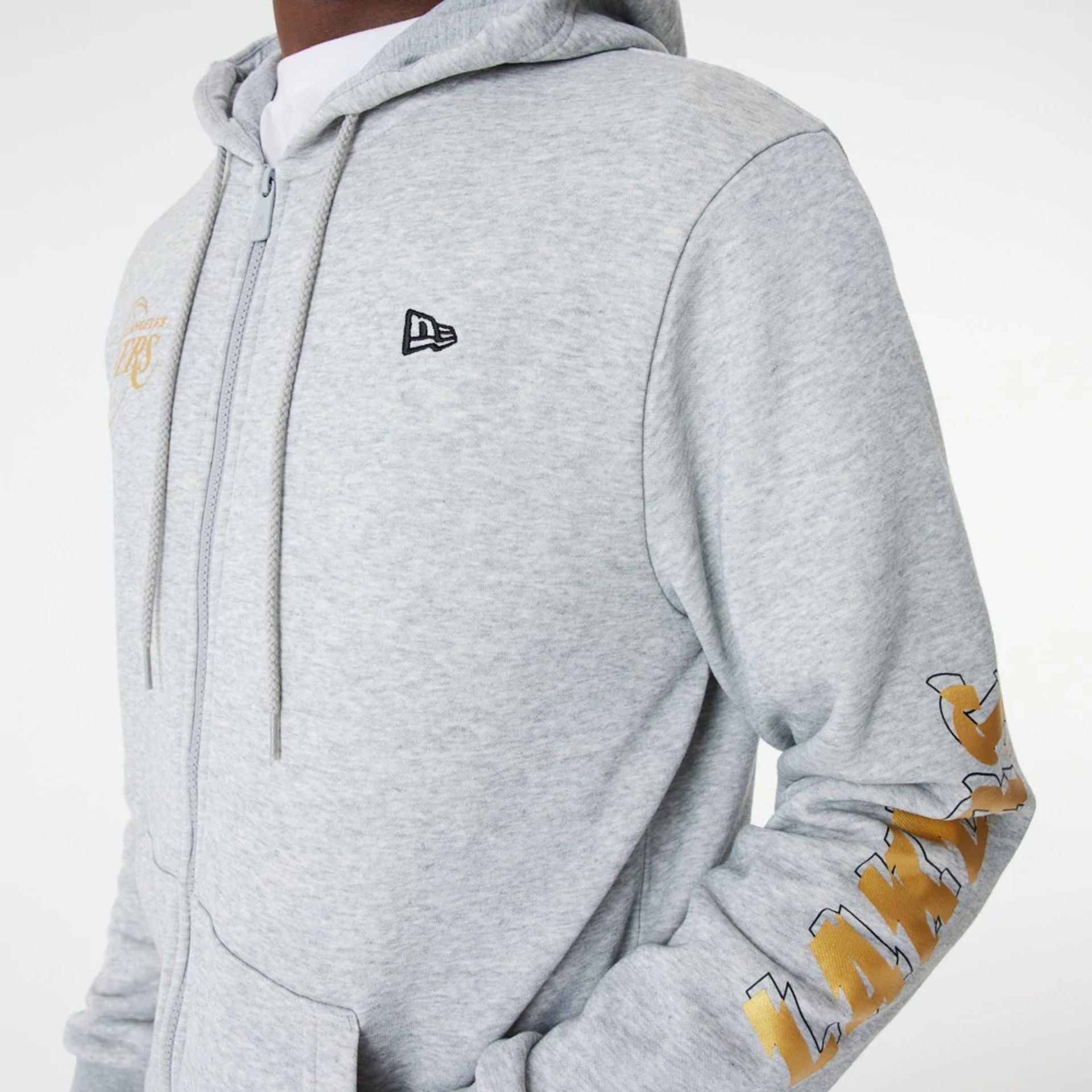 The Male model is wearing LA Lakers Team Script Grey Full Zip Hoodie 2