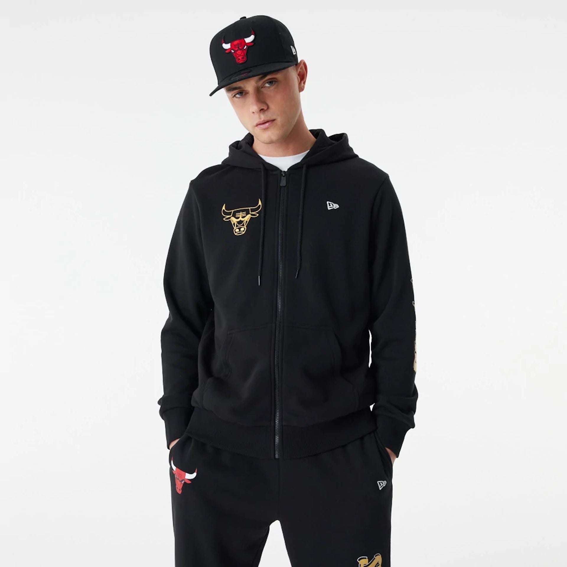 The Male model is wearing Chicago Bulls Team Script Black Full Zip Hoodie 7