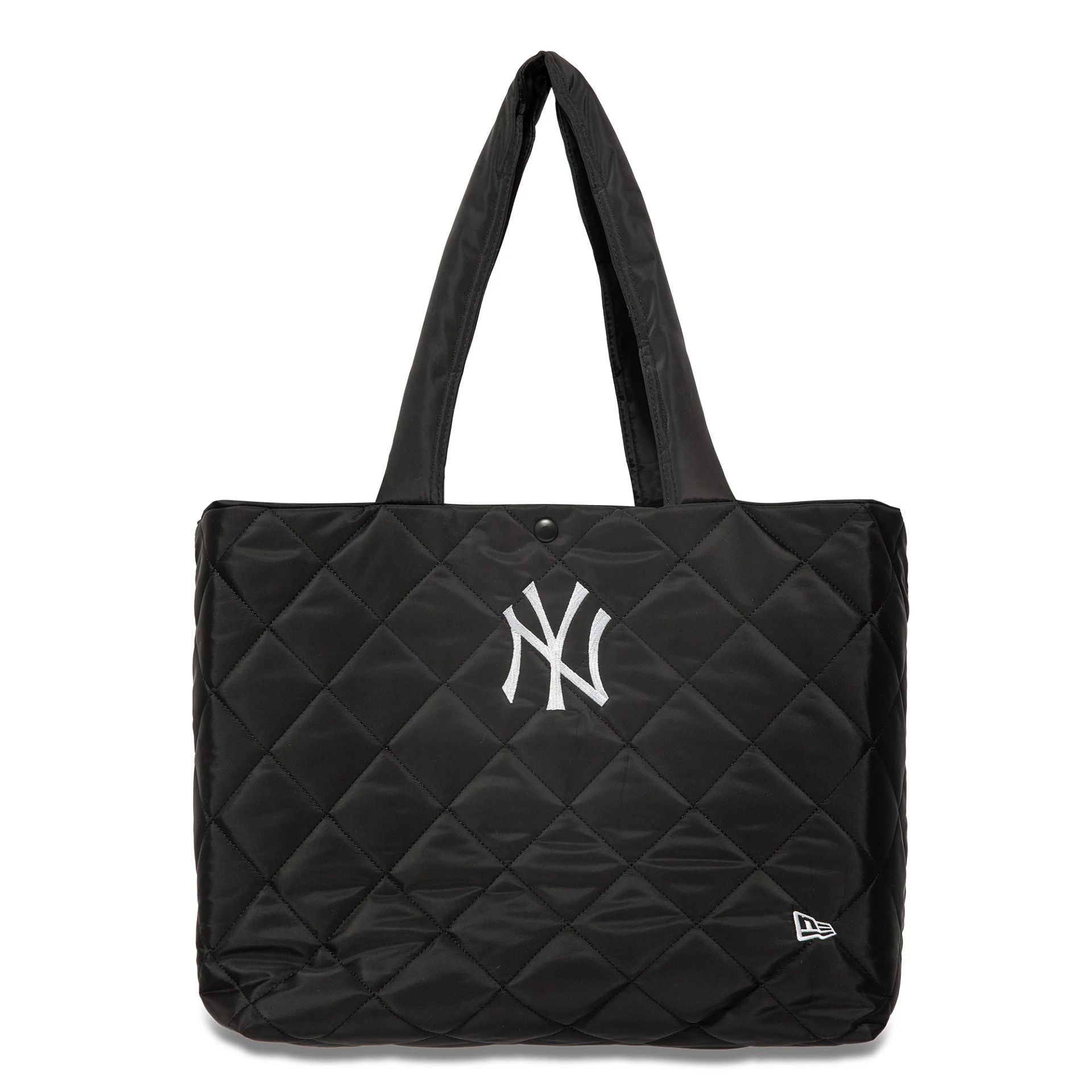 This is a New York Yankees Quilted Black Quilted Tote Bag 2