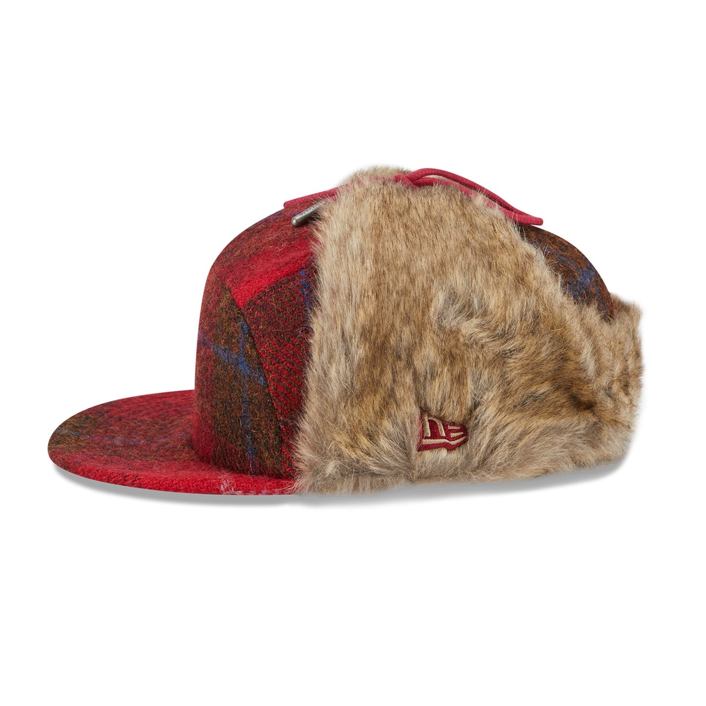 This is a Harris Tweed Red Dogear Camper Cap 3