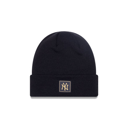 This is a New York Yankees Metallic Badge Black Cuff Knit Beanie Hat 3