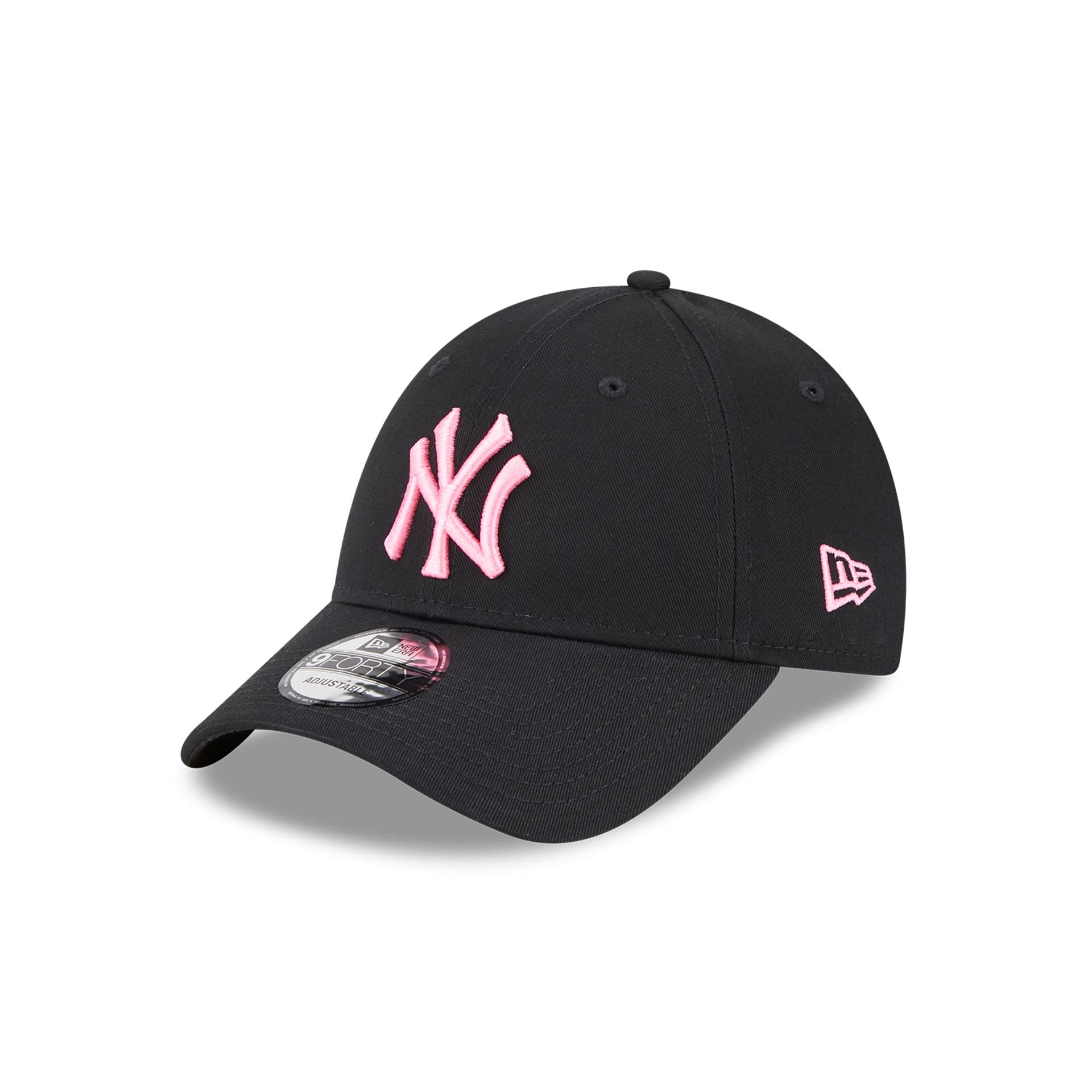 This is a New York Yankees Neon Black 9FORTY Adjustable Cap 1