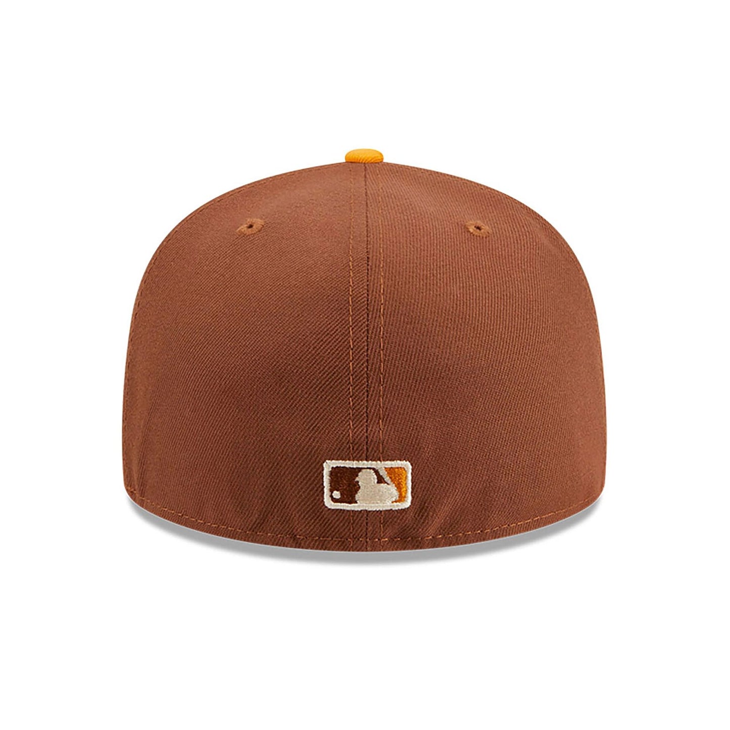 This is a New York Yankees Tiramisu Brown 59FIFTY Fitted Cap 6