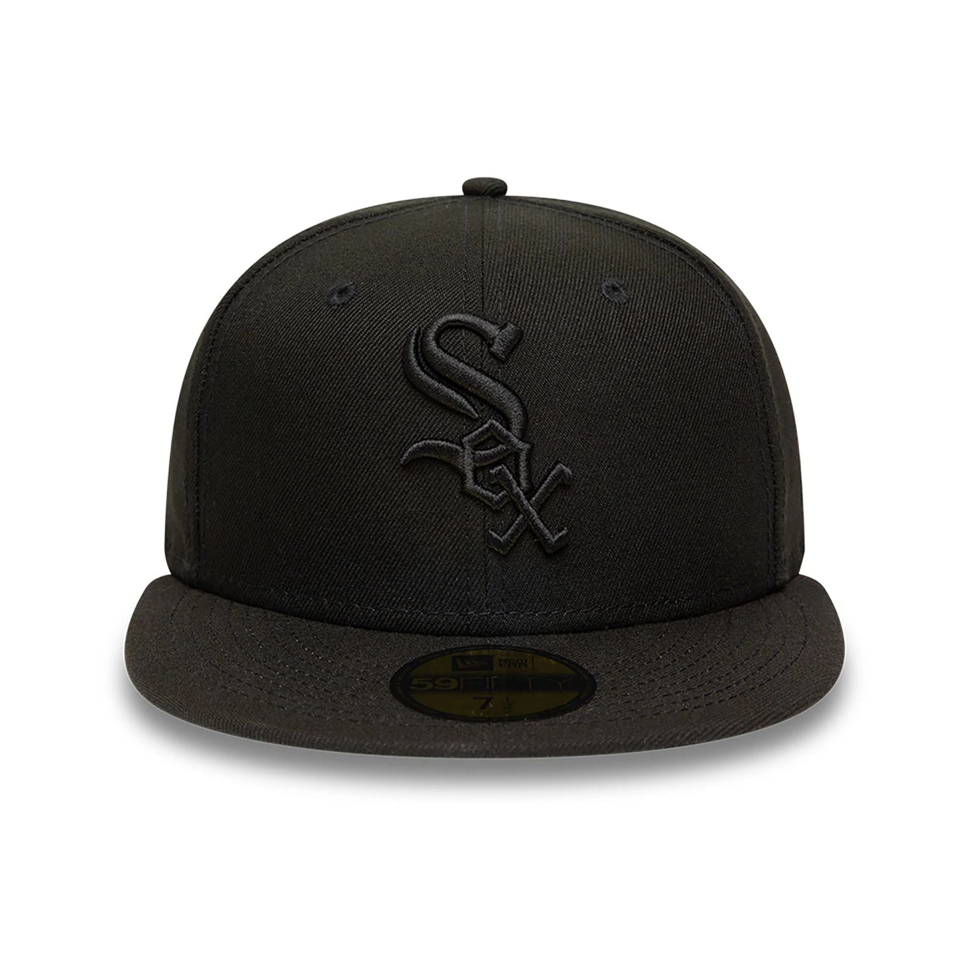 This is a Chicago White Sox MLB Black on Black 59FIFTY Fitted Cap 6