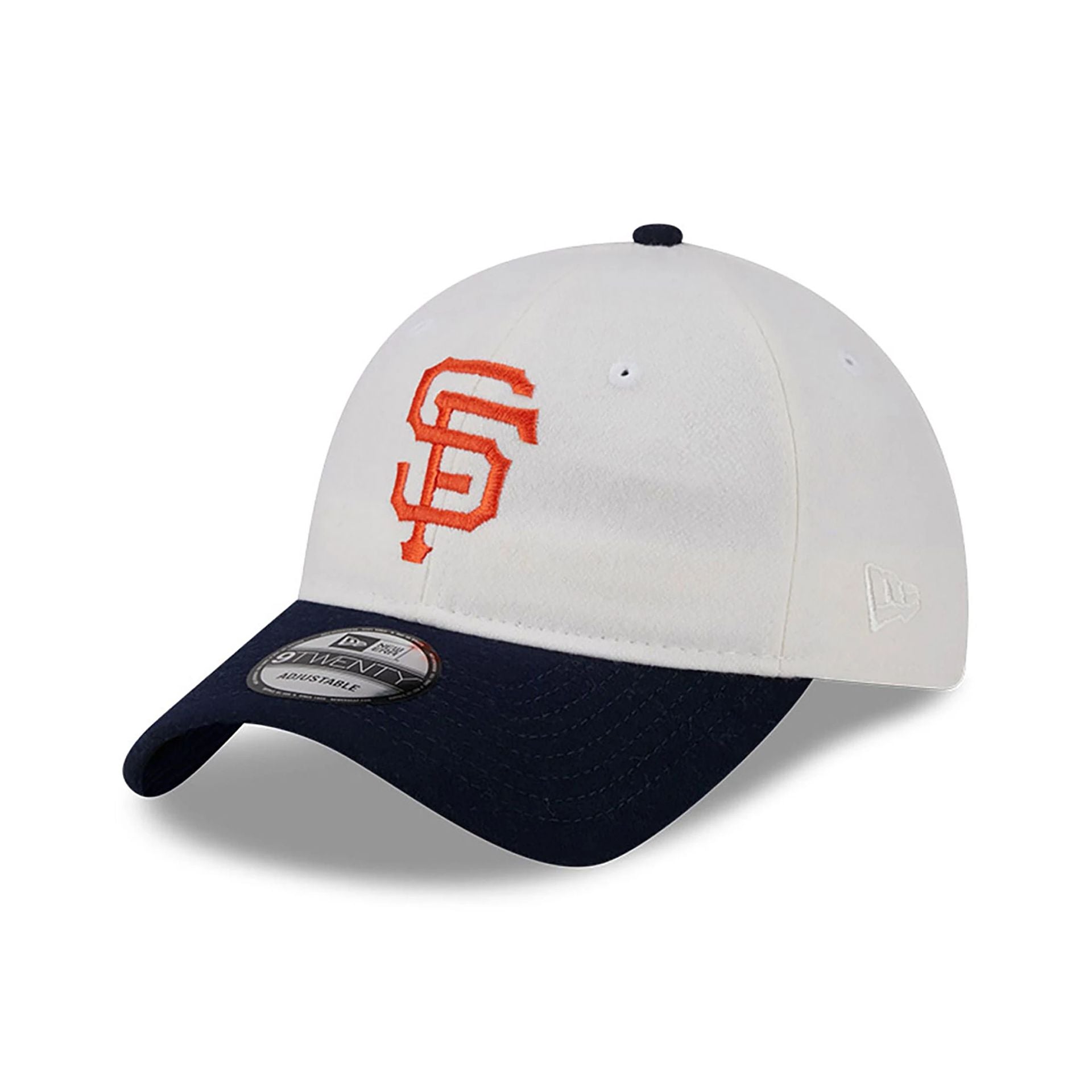 This is a San Francisco Giants Leather Strap Chrome White 9TWENTY Adjustable Cap 1