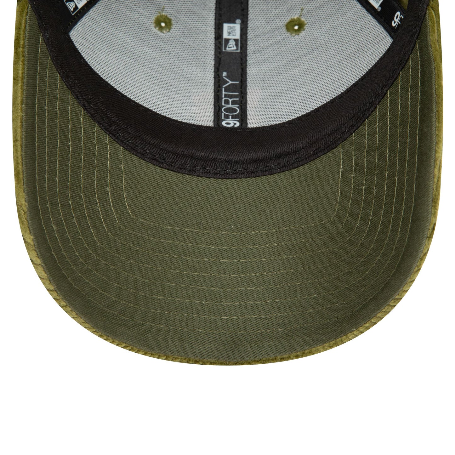 This is a Chelsea FC Lion Crest Midcord Green 9FORTY Adjustable Cap 5