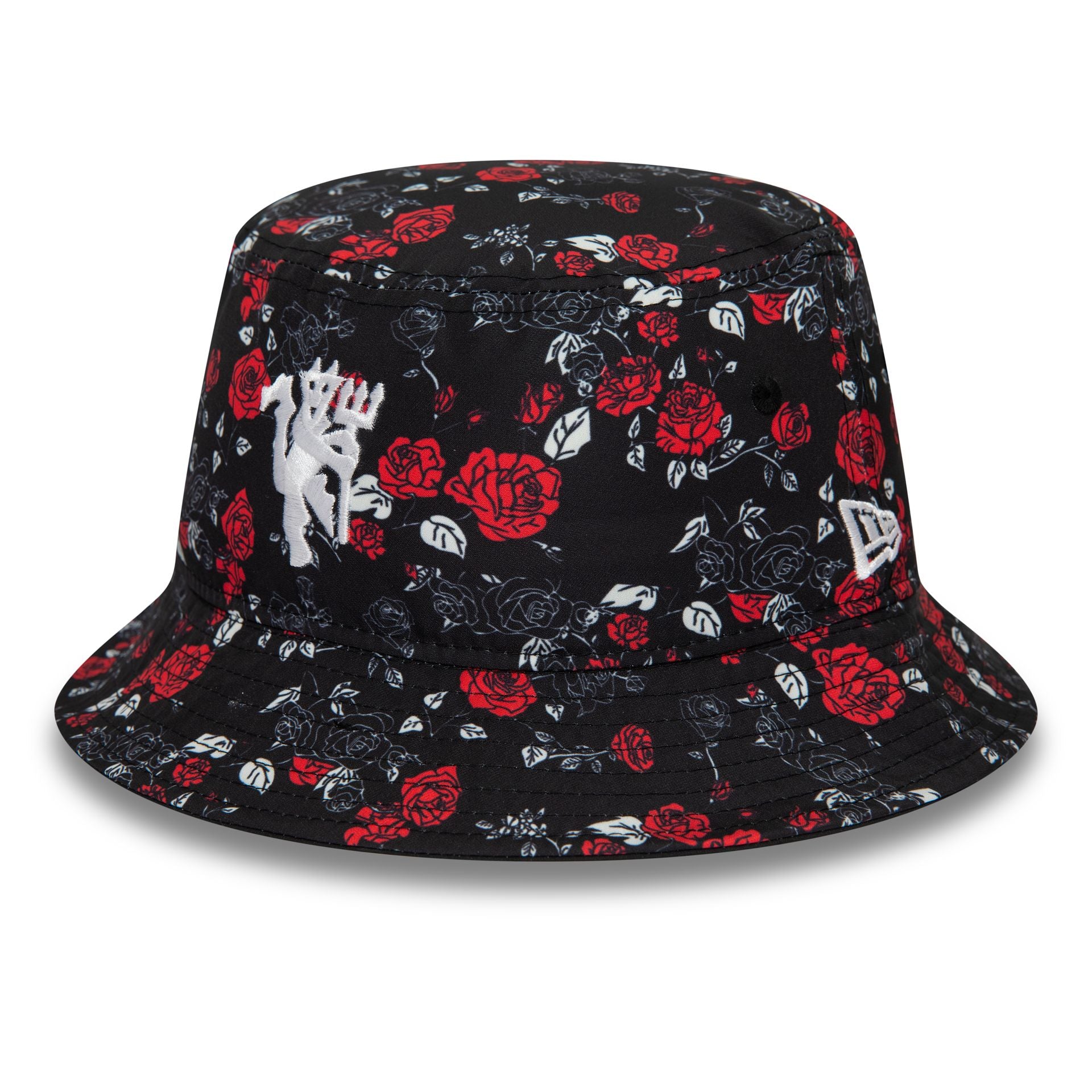 This is a Manchester United FC Floral All Over Print Black Bucket Hat 1