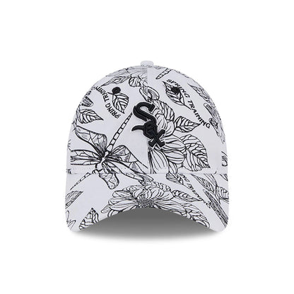 This is a Chicago White Sox Womens Spring All Over Print White 9TWENTY Adjustable Cap 4