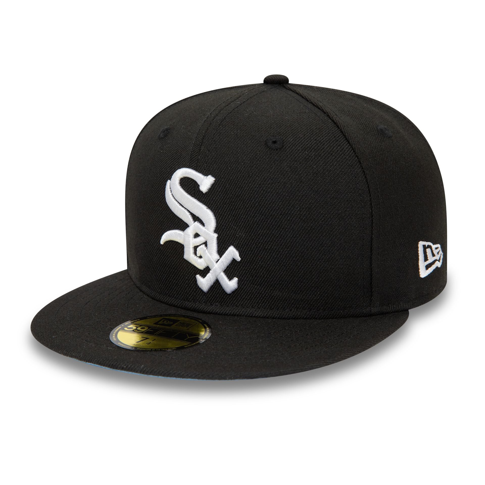 This is a Chicago White Sox MLB Icy Patch Black 59FIFTY Fitted Cap 1