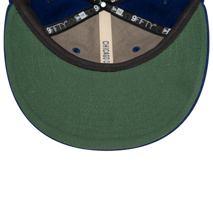 This is a Chicago Cubs Heritage Series Dark Blue Retro Crown 9FIFTY Strapback Cap 5