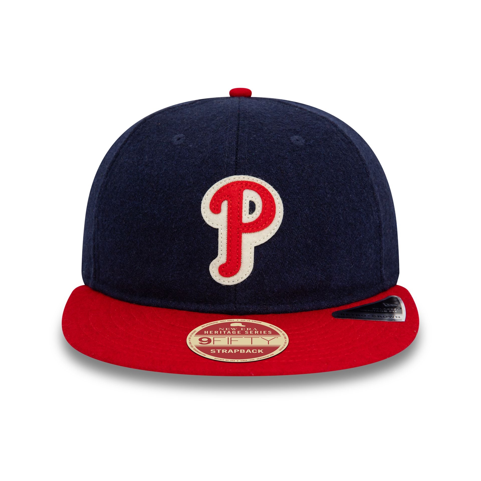 This is a Philadelphia Phillies Heritage Series Navy Retro Crown 9FIFTY Strapback Cap 2