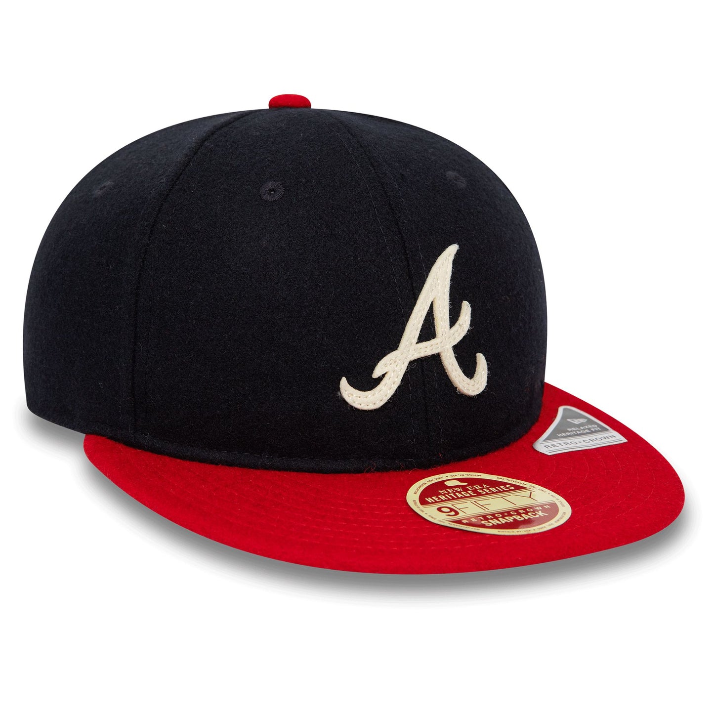 This is a Atlanta Braves Heritage Series Navy Retro Crown 9FIFTY Strapback Cap 3