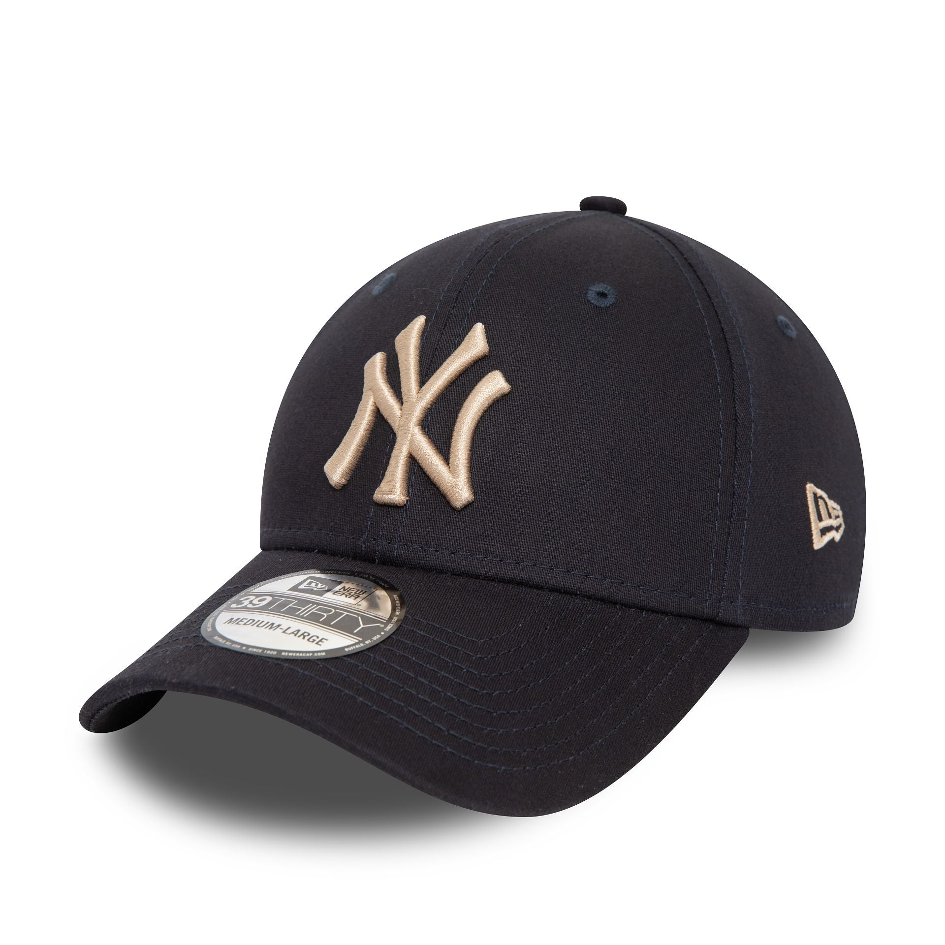 This is a New York Yankees League Essential Navy 39THIRTY Stretch Fit Cap 1