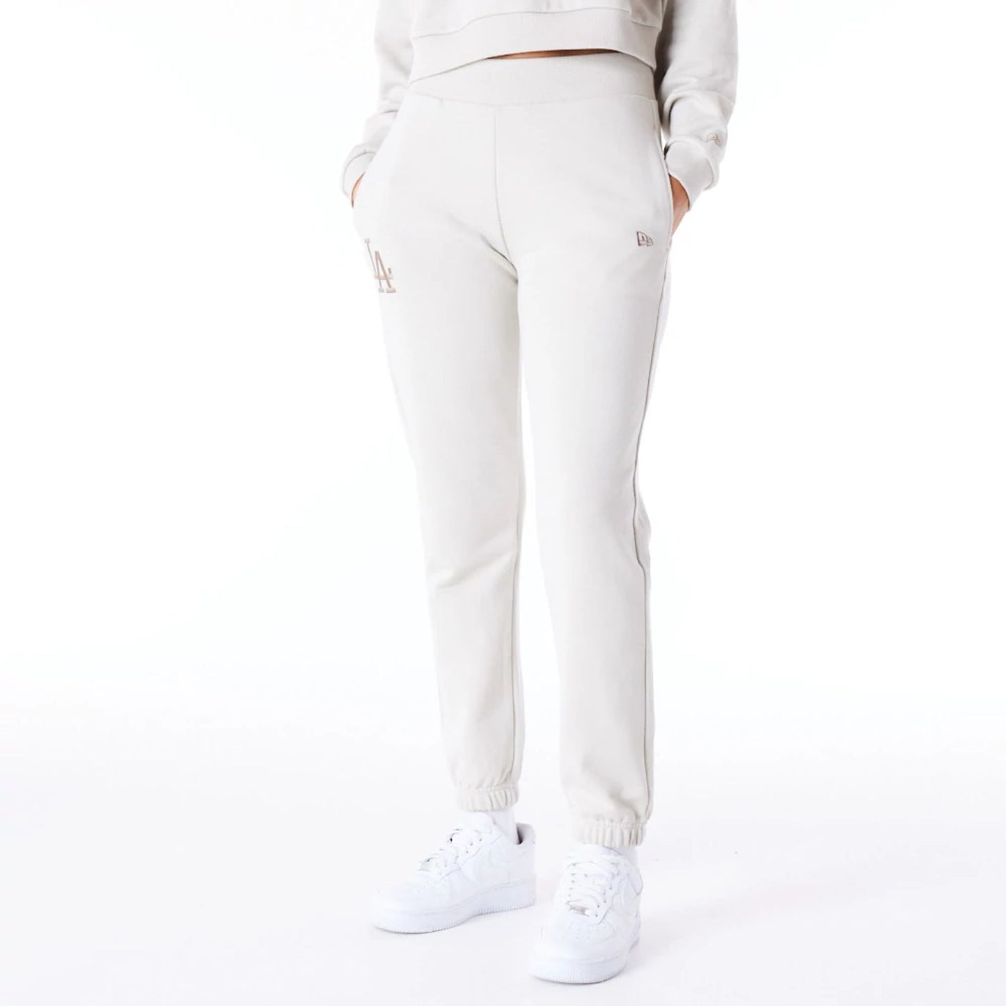 The Female model is wearing LA Dodgers MLB Lifestyle Stone Joggers 1