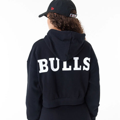 The Female model is wearing Chicago Bulls Womens NBA Team Logo Black Crop Pullover Hoodie 10