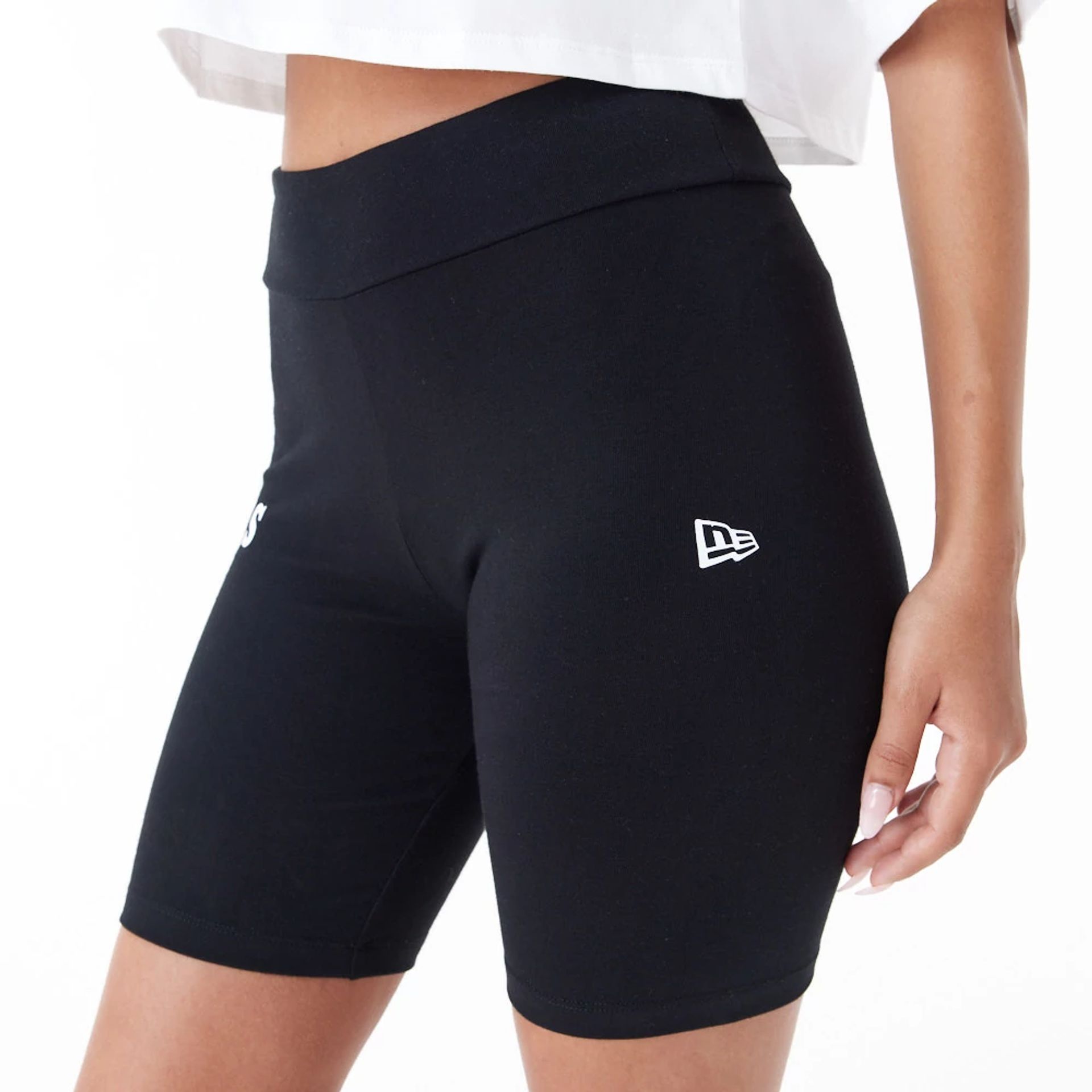 The Female model is wearing Chicago Bulls Womens NBA Logo Black Cycling Shorts 3