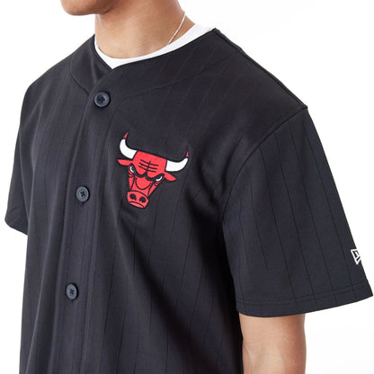 The Male model is wearing Chicago Bulls NBA Team Logo Black Jersey 8