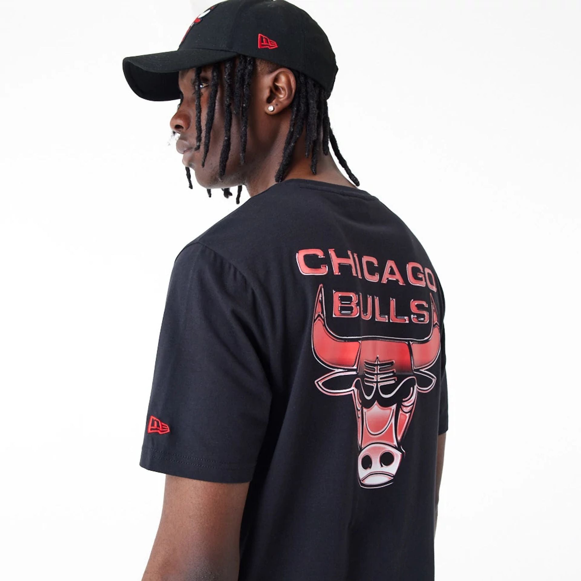 The Male model is wearing Chicago Bulls NBA Holographic Black Oversized T-Shirt 3