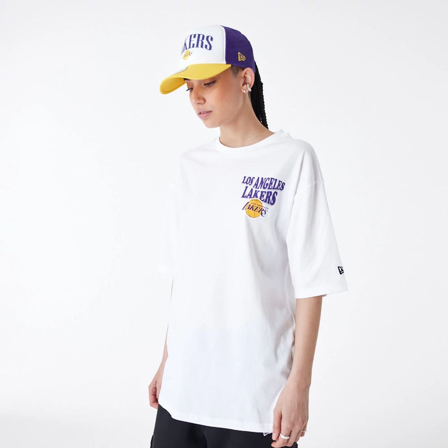 The Male model is wearing LA Lakers NBA Script White Oversized T-Shirt 2