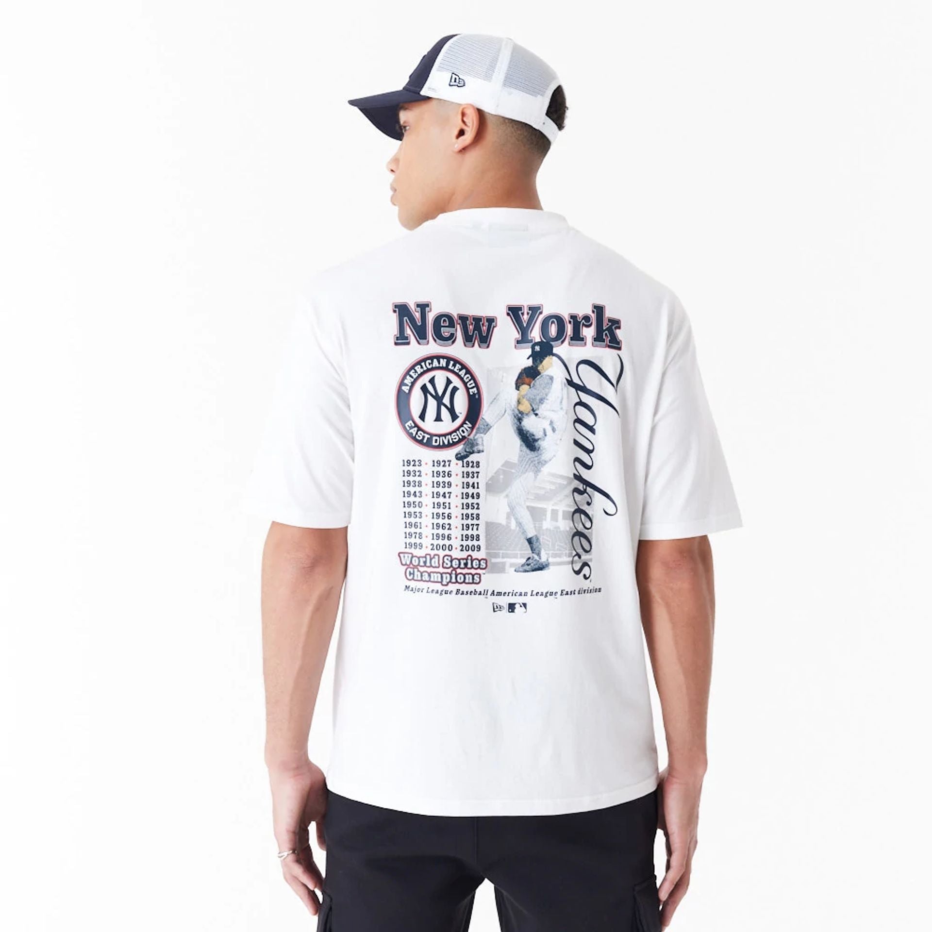 The Male model is wearing New York Yankees MLB Player Graphic White Oversized T-Shirt 5