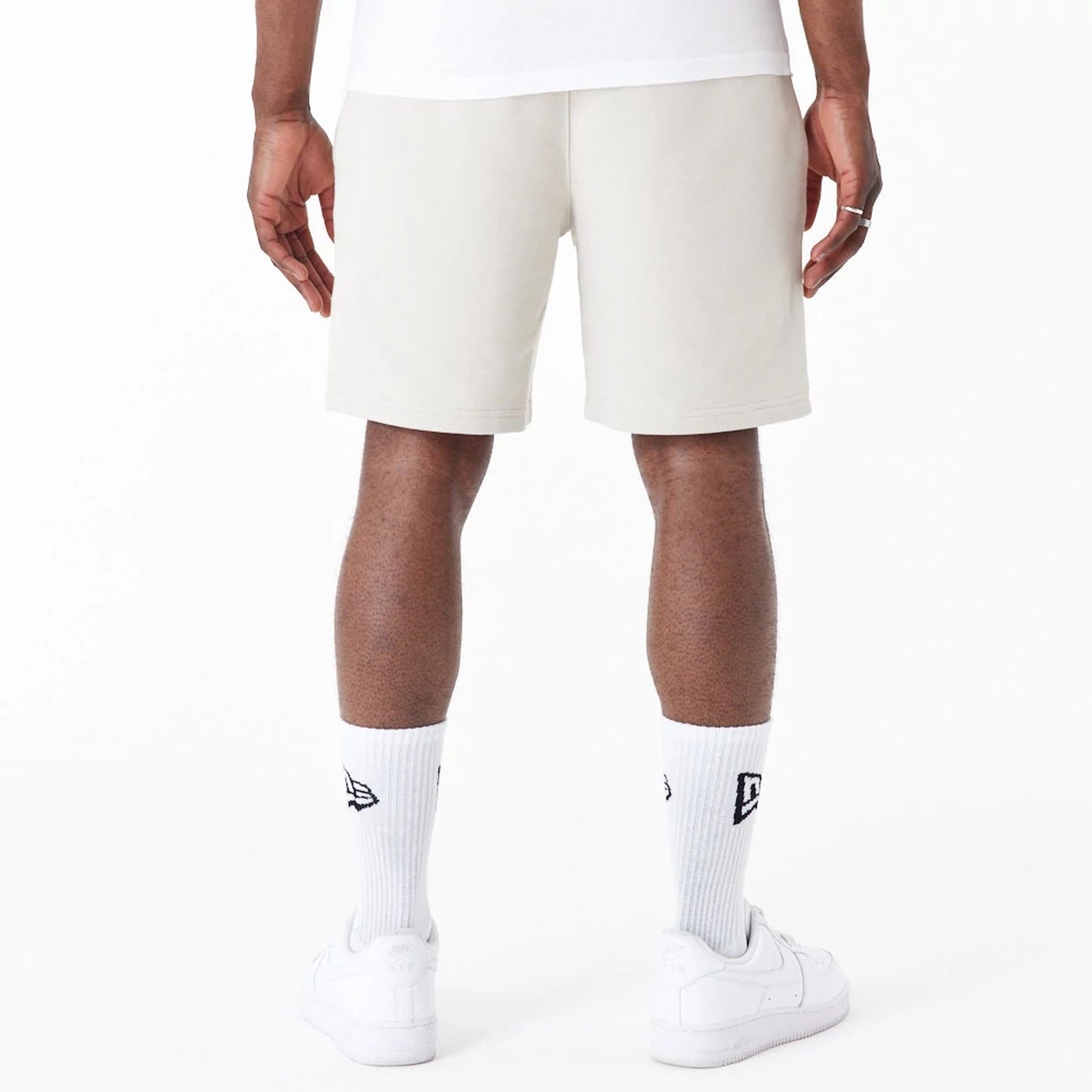 The Male model is wearing LA Dodgers League Essential Stone Shorts 6