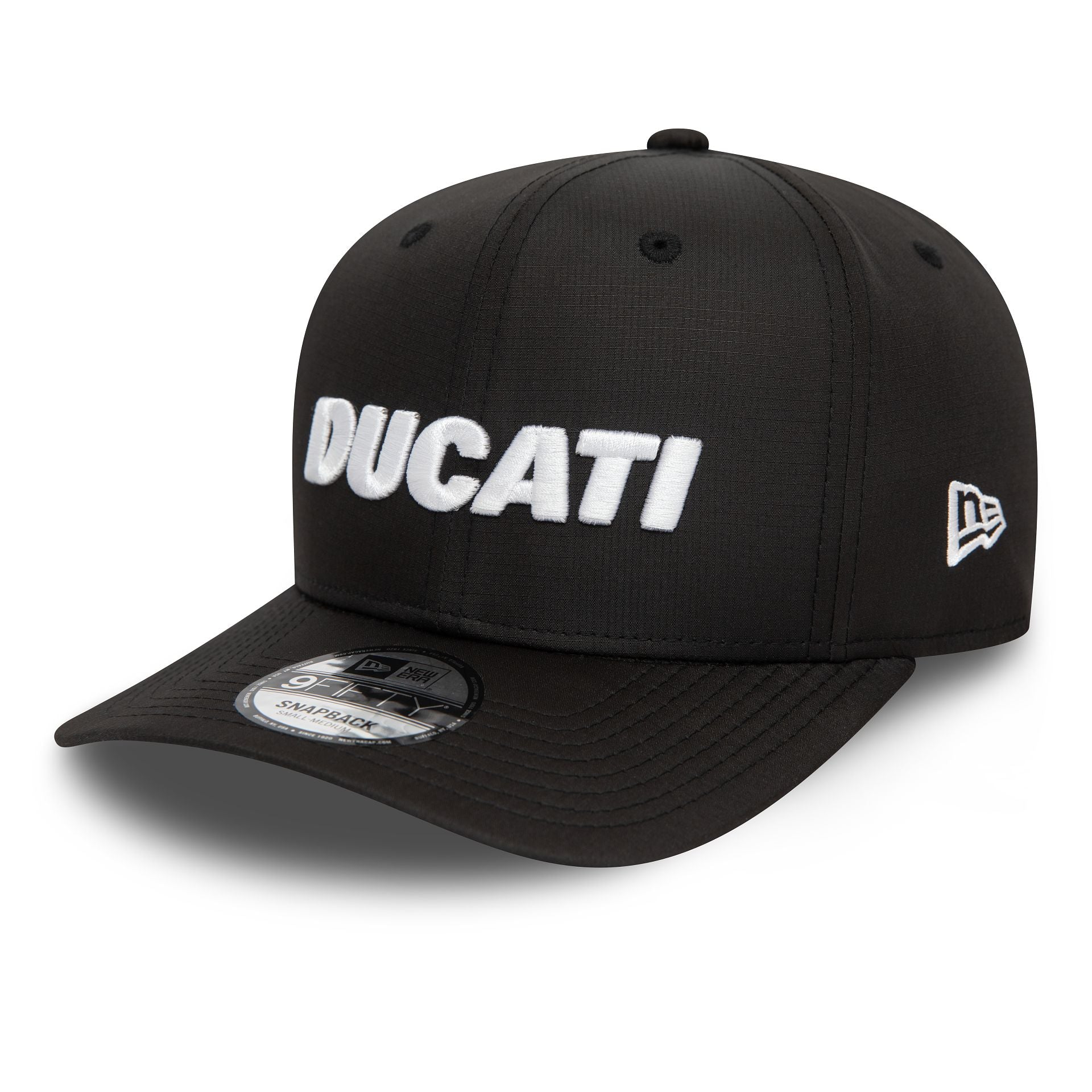 This is a Ducati Motor Logo Ripstop Pre Curve Black 9FIFTY Snapback Cap 4